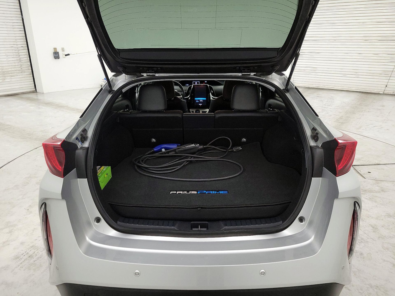 2017 Toyota Prius Prime Advanced - Photo 22