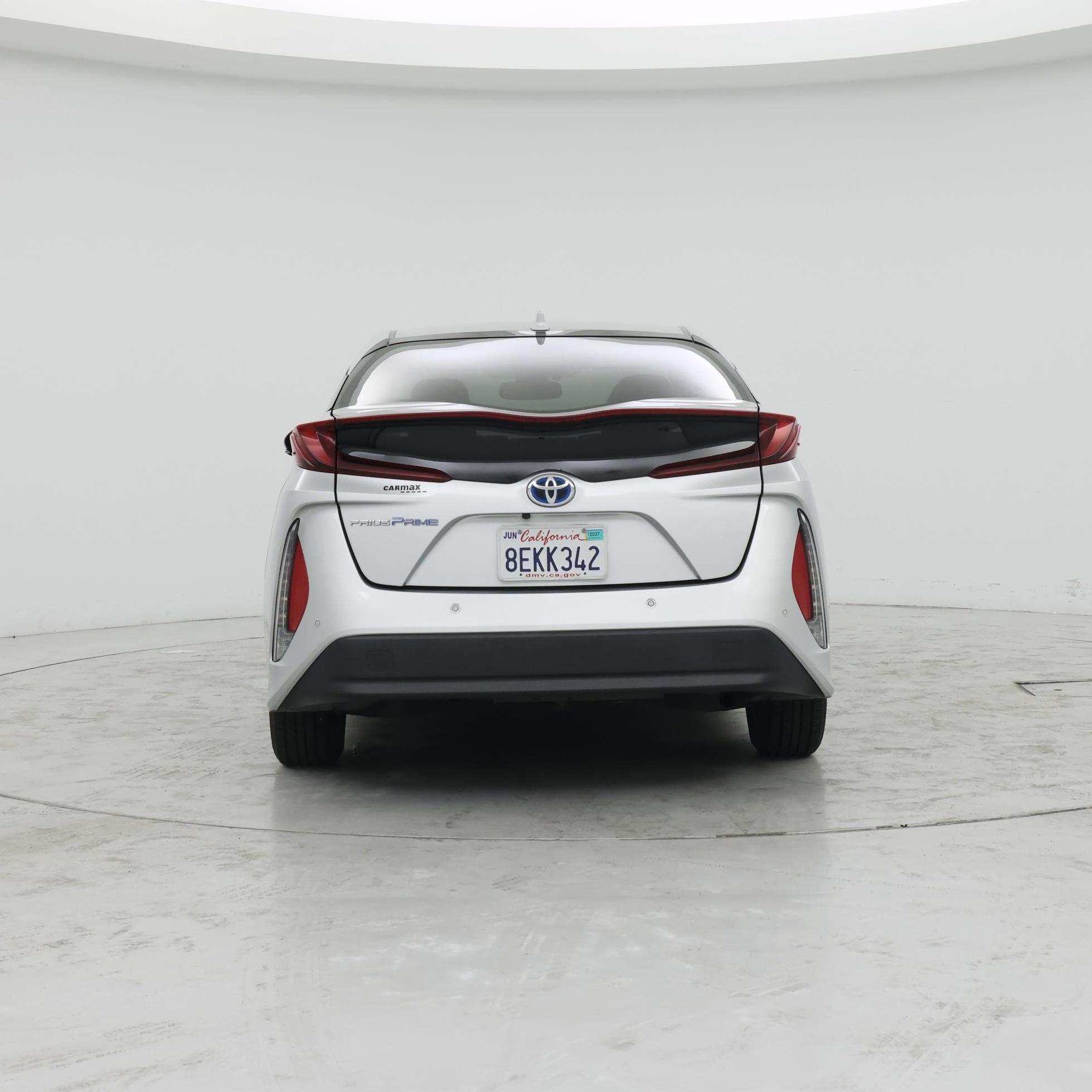 Thumbnail: 2017 Toyota Prius Prime - 6