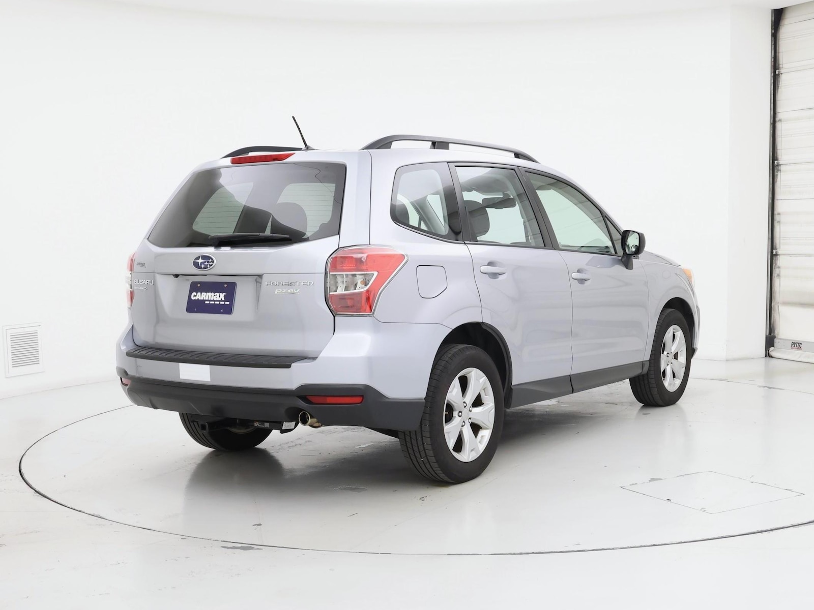 2015 Subaru Forester i - Photo 9