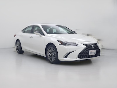 2025 Lexus ES 300h Luxury