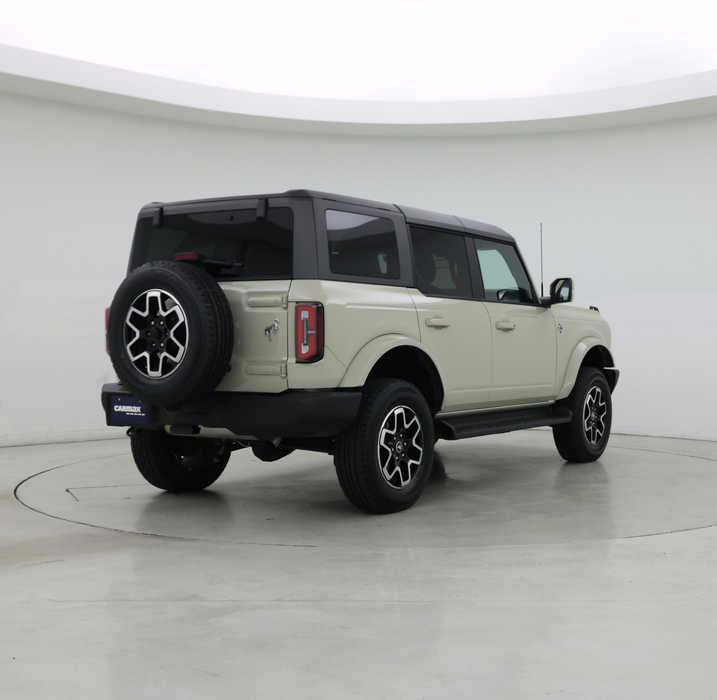 Thumbnail: 2025 Ford Bronco - 8