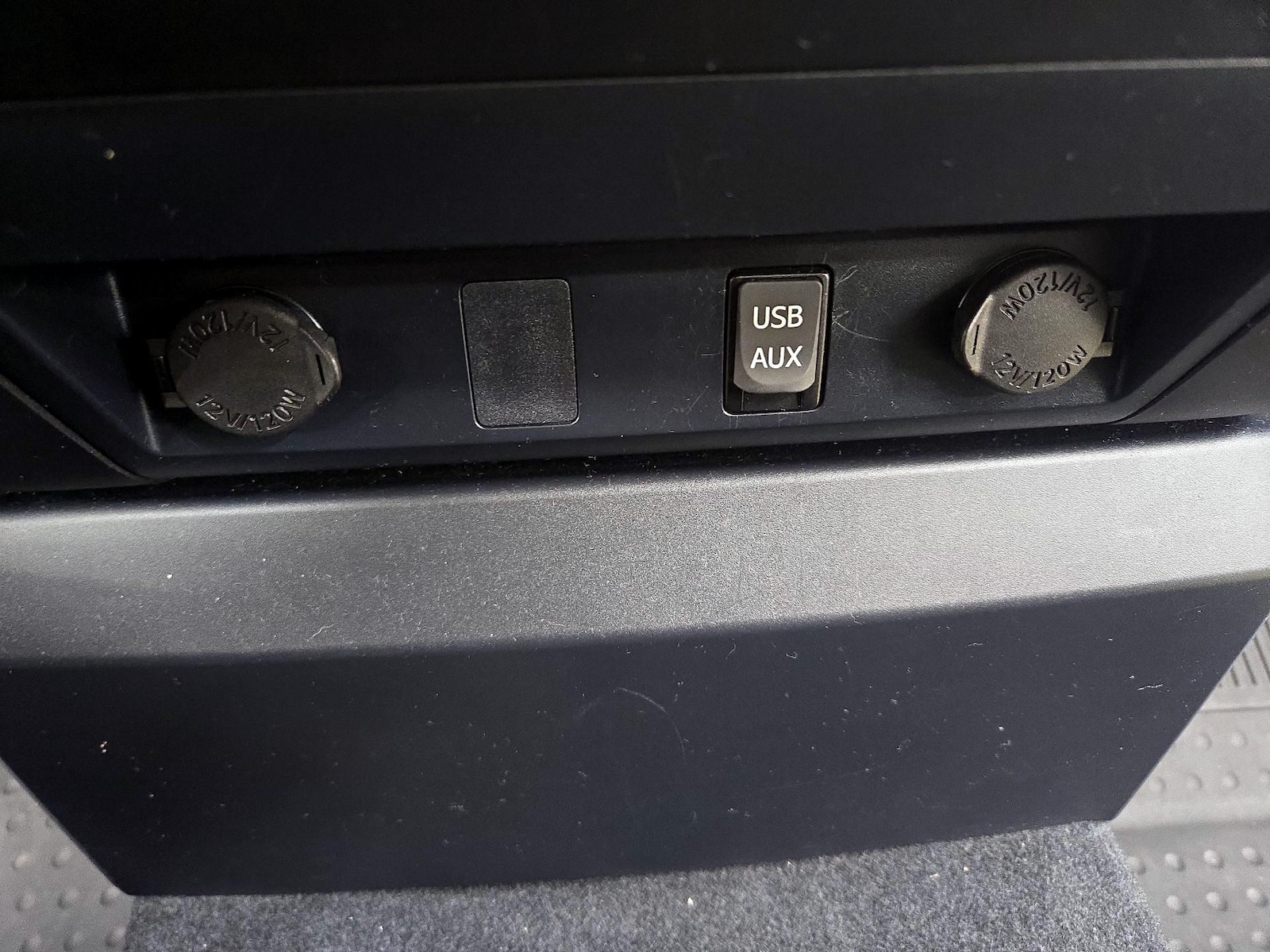 2019 Toyota Tundra SR - Photo 19