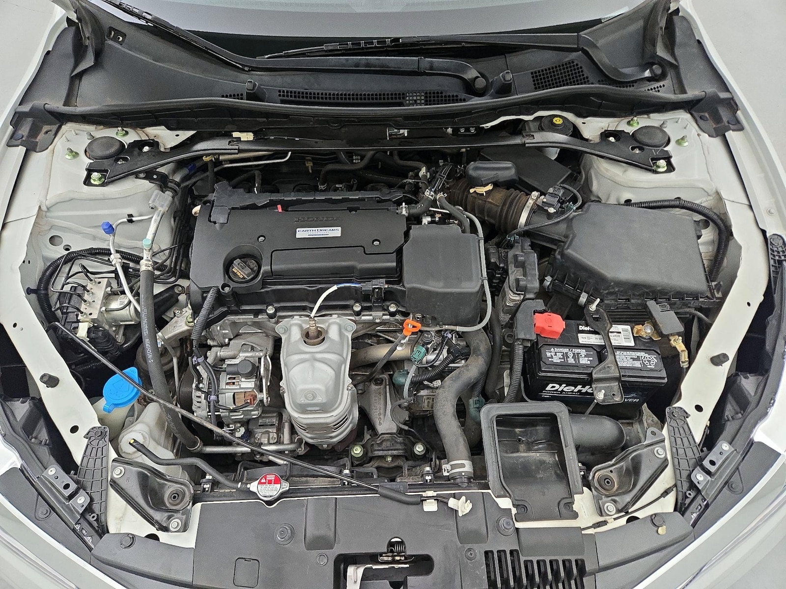 2017 Honda Accord Sport - Photo 22