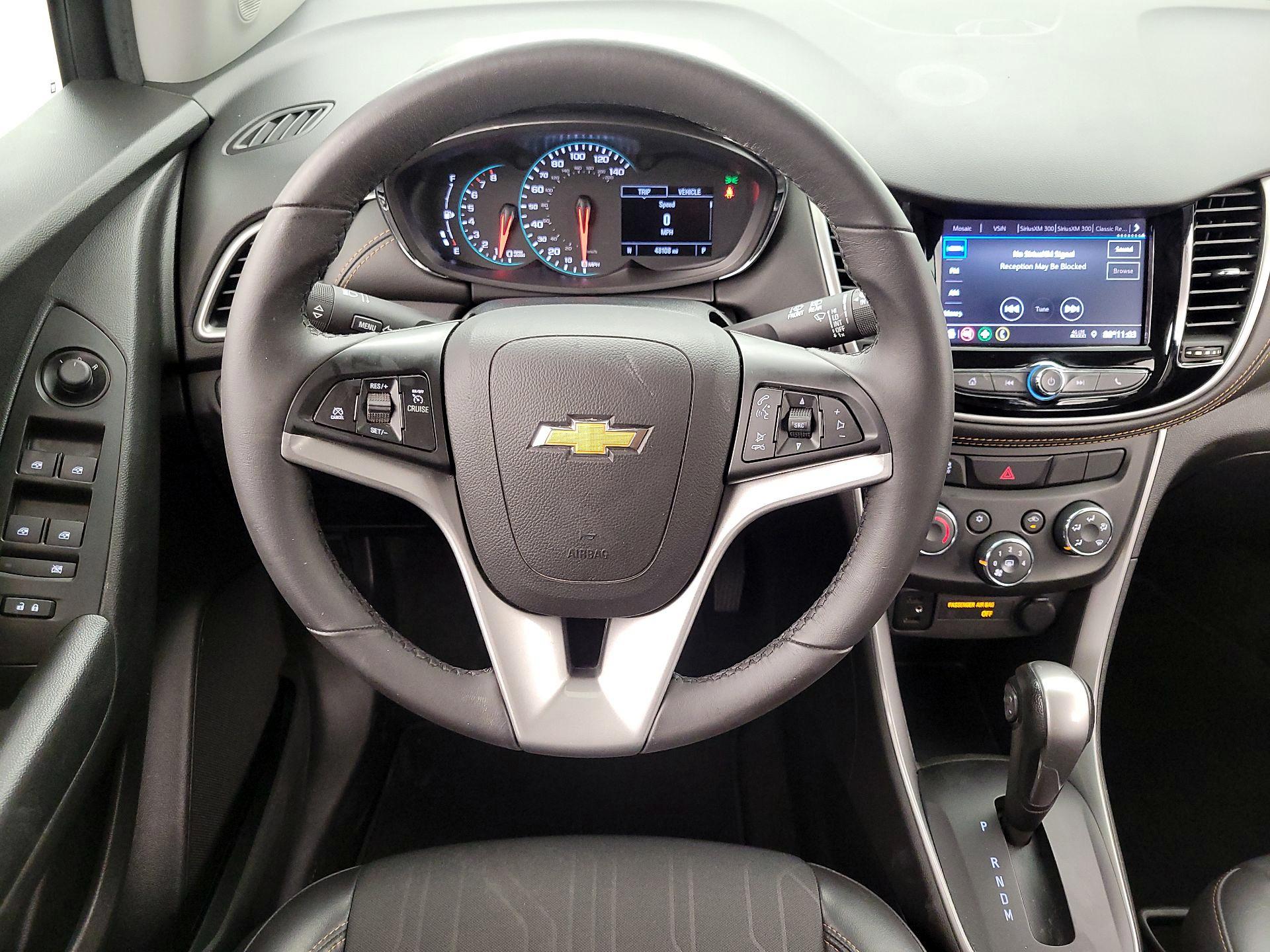 Thumbnail: 2022 Chevrolet Trax - 10