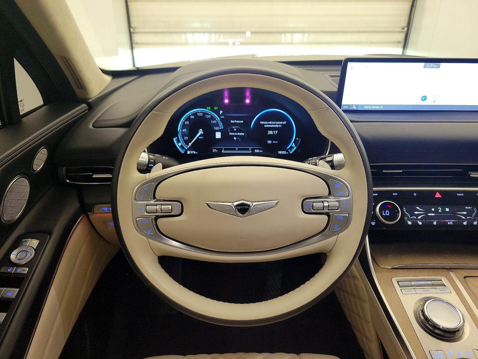 2024 GENESIS GV80 Standard - Photo 11