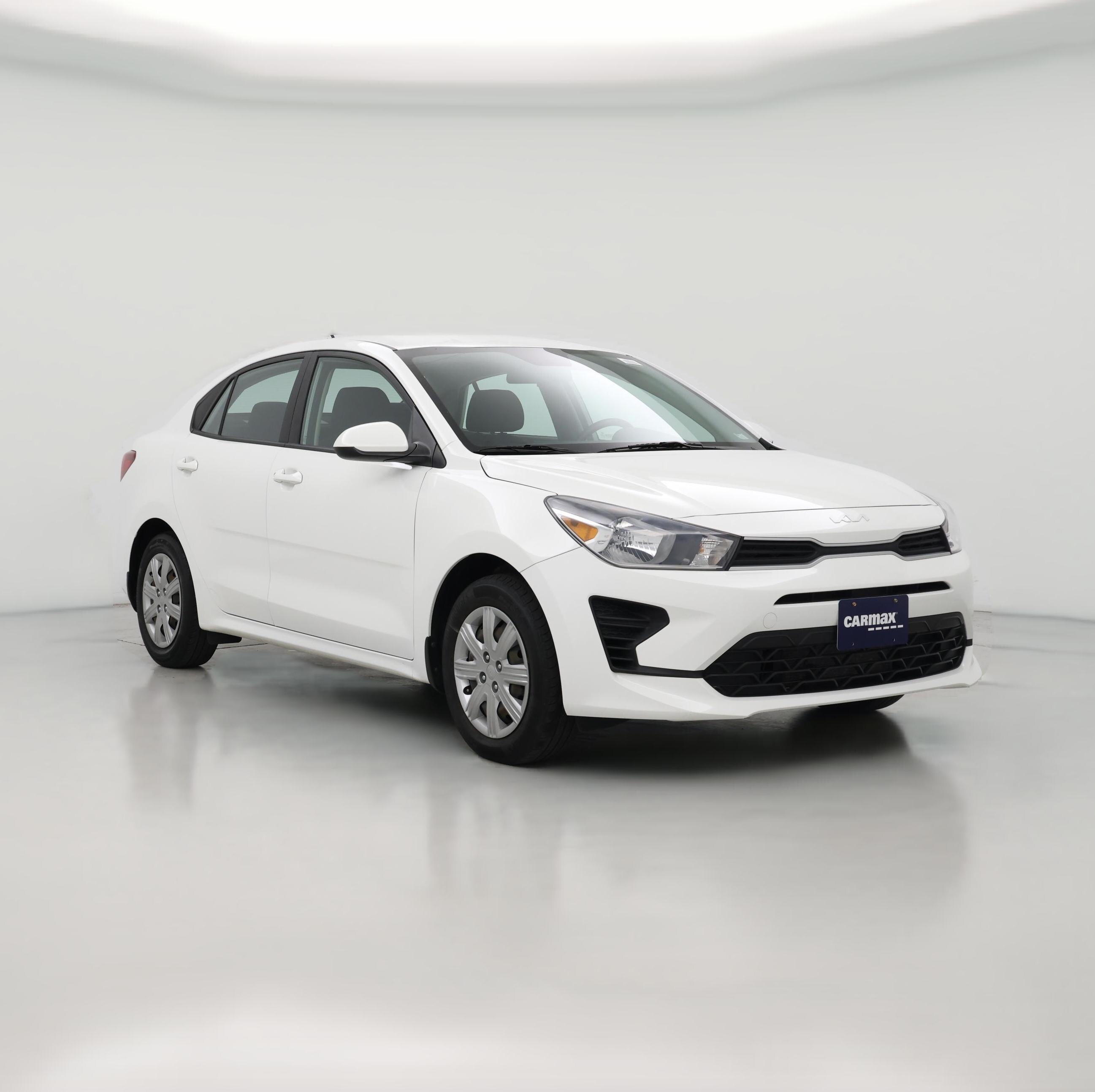 Thumbnail: 2022 Kia Rio - 1