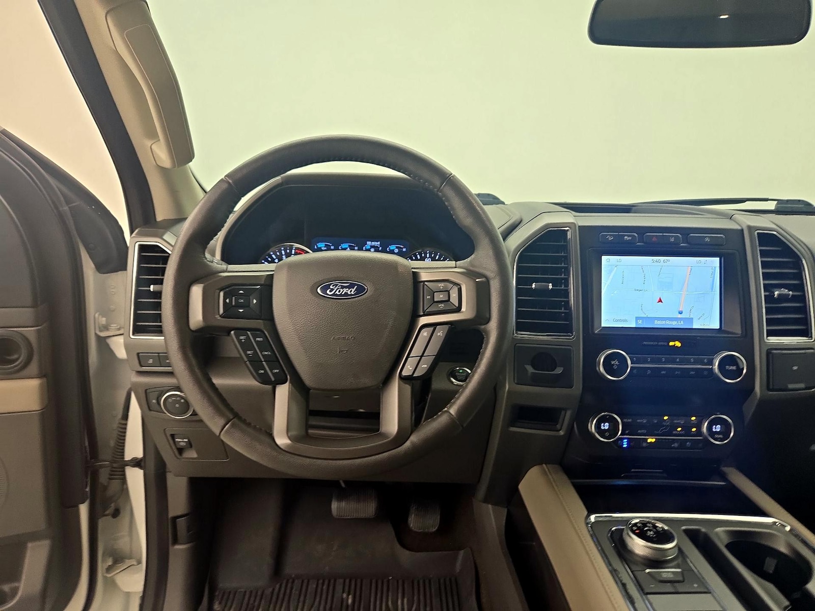 2020 Ford Expedition XLT - Photo 11