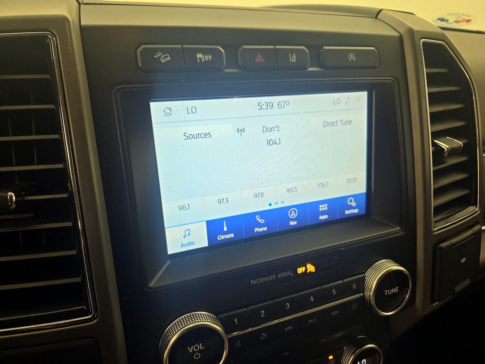 2020 Ford Expedition XLT - Photo 17