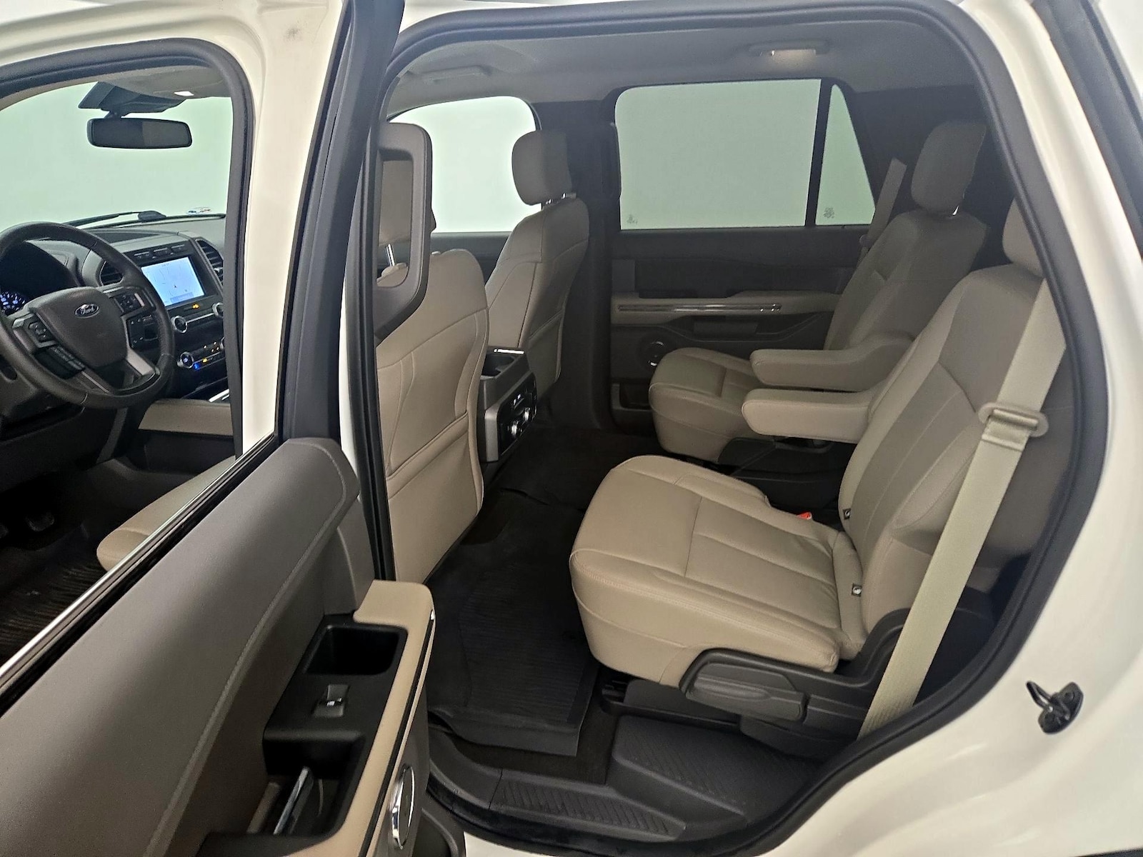 2020 Ford Expedition XLT - Photo 21
