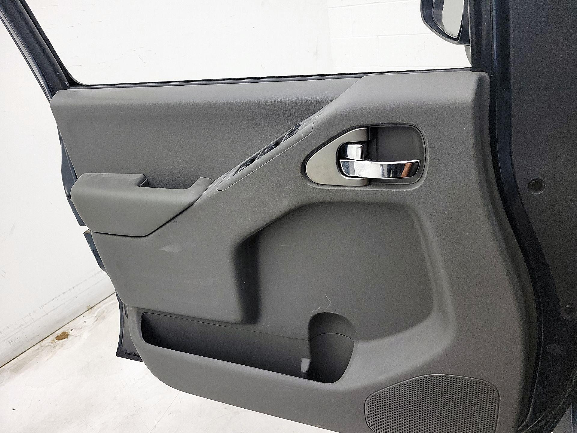 Thumbnail: 2018 Nissan Frontier - 12
