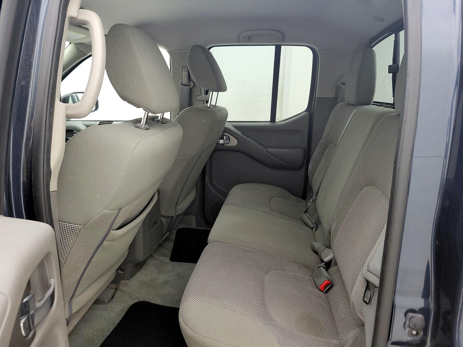 Thumbnail: 2018 Nissan Frontier - 19