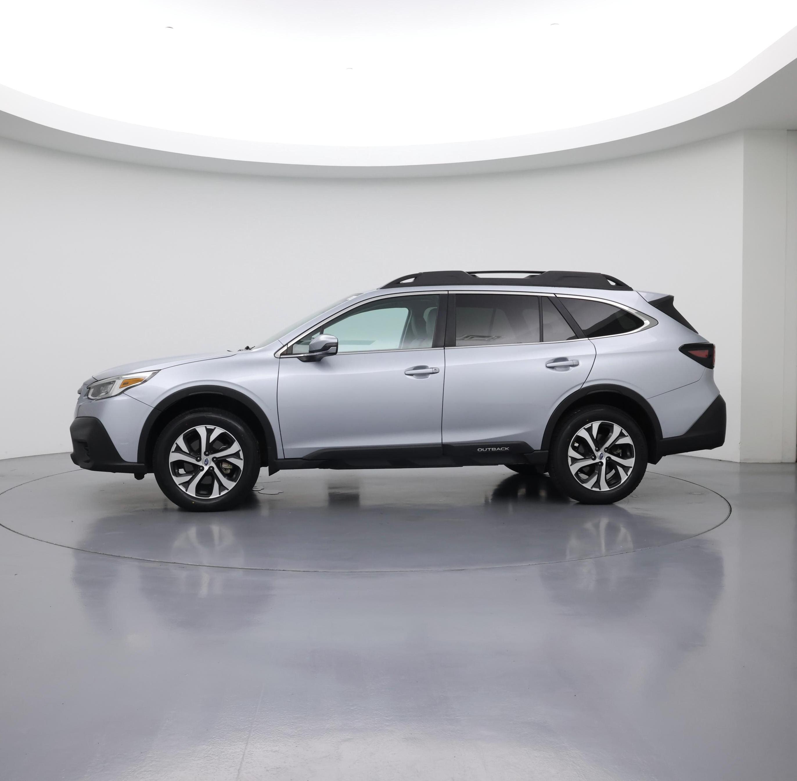 Thumbnail: 2020 Subaru Outback - 3