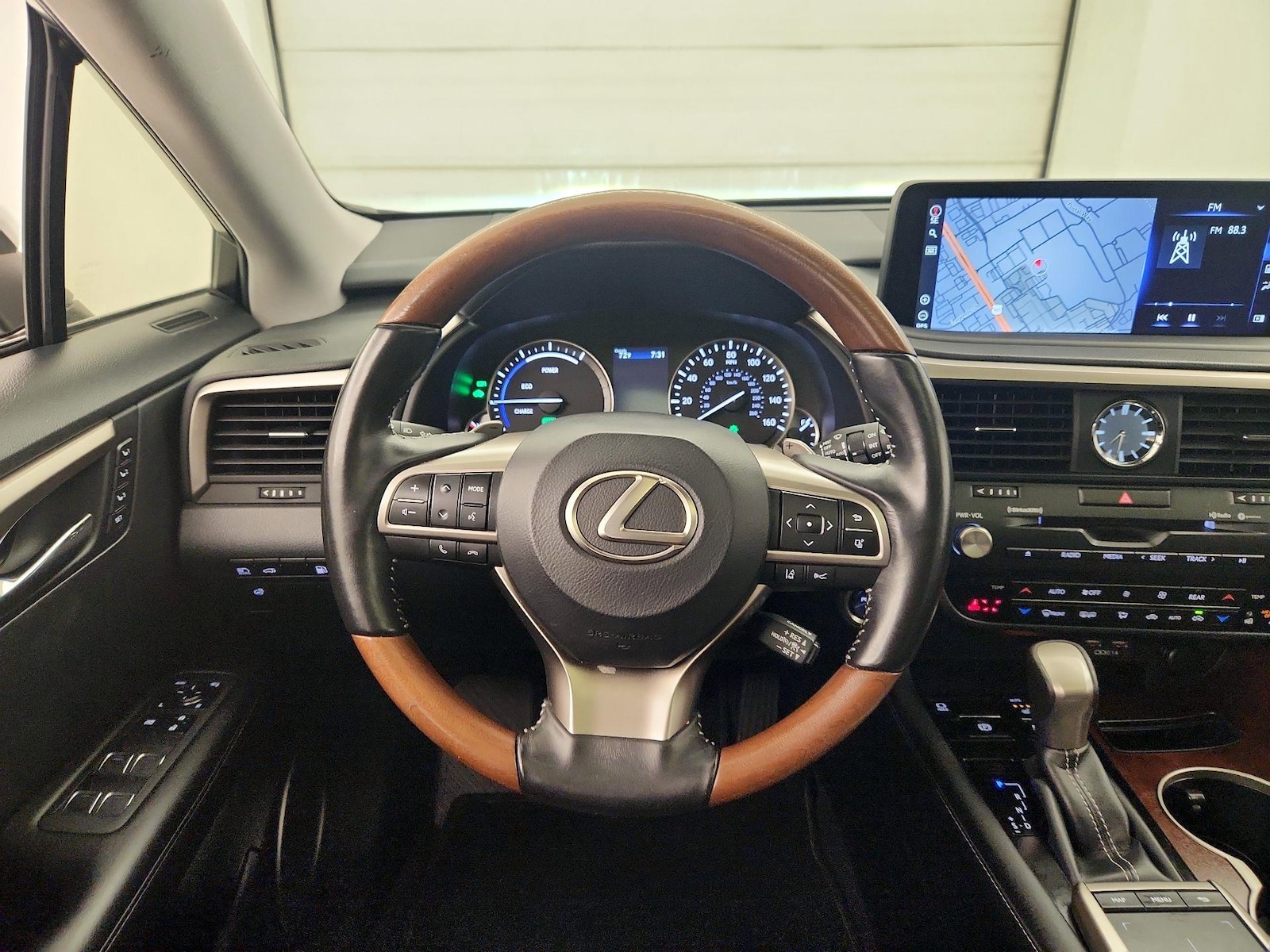 2020 Lexus RX Hybrid 450h - Photo 11