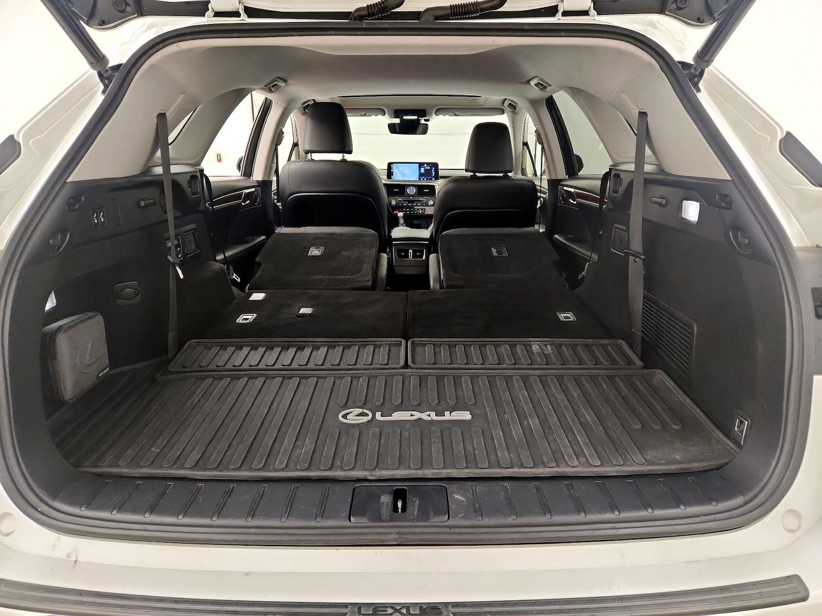 2020 Lexus RX Hybrid 450h - Photo 25