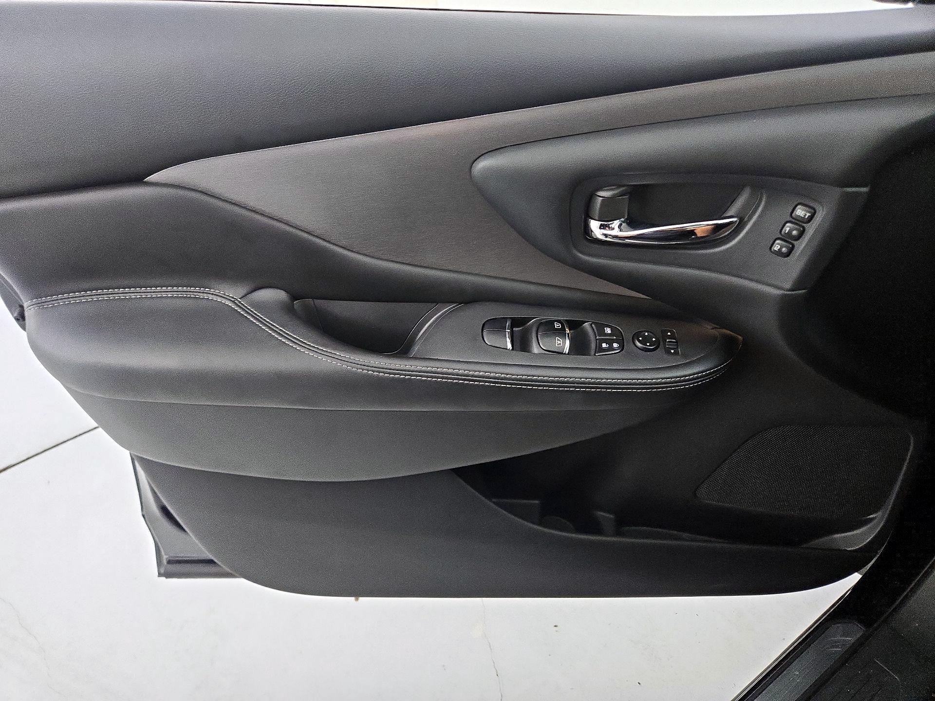 Thumbnail: 2019 Nissan Murano - 12