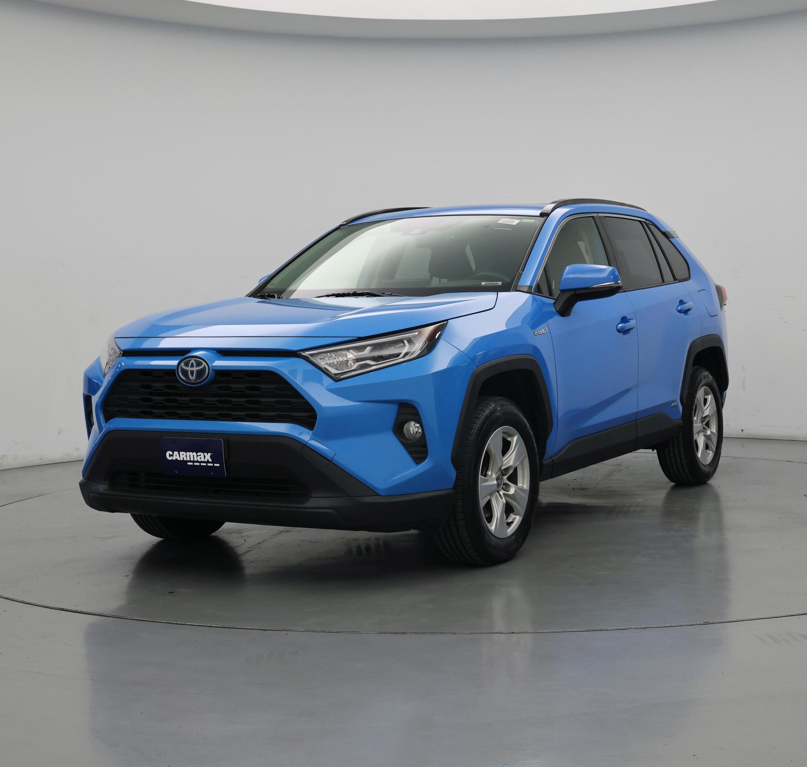Thumbnail: 2021 Toyota RAV4 - 4