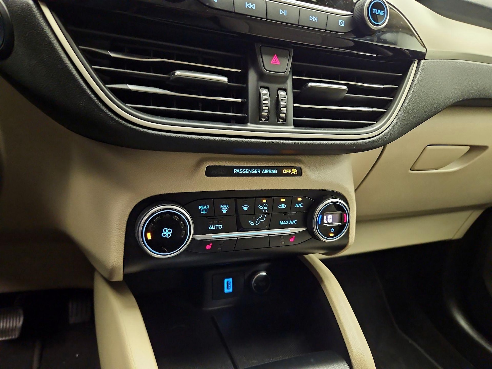 2020 Ford Escape SE - Photo 17