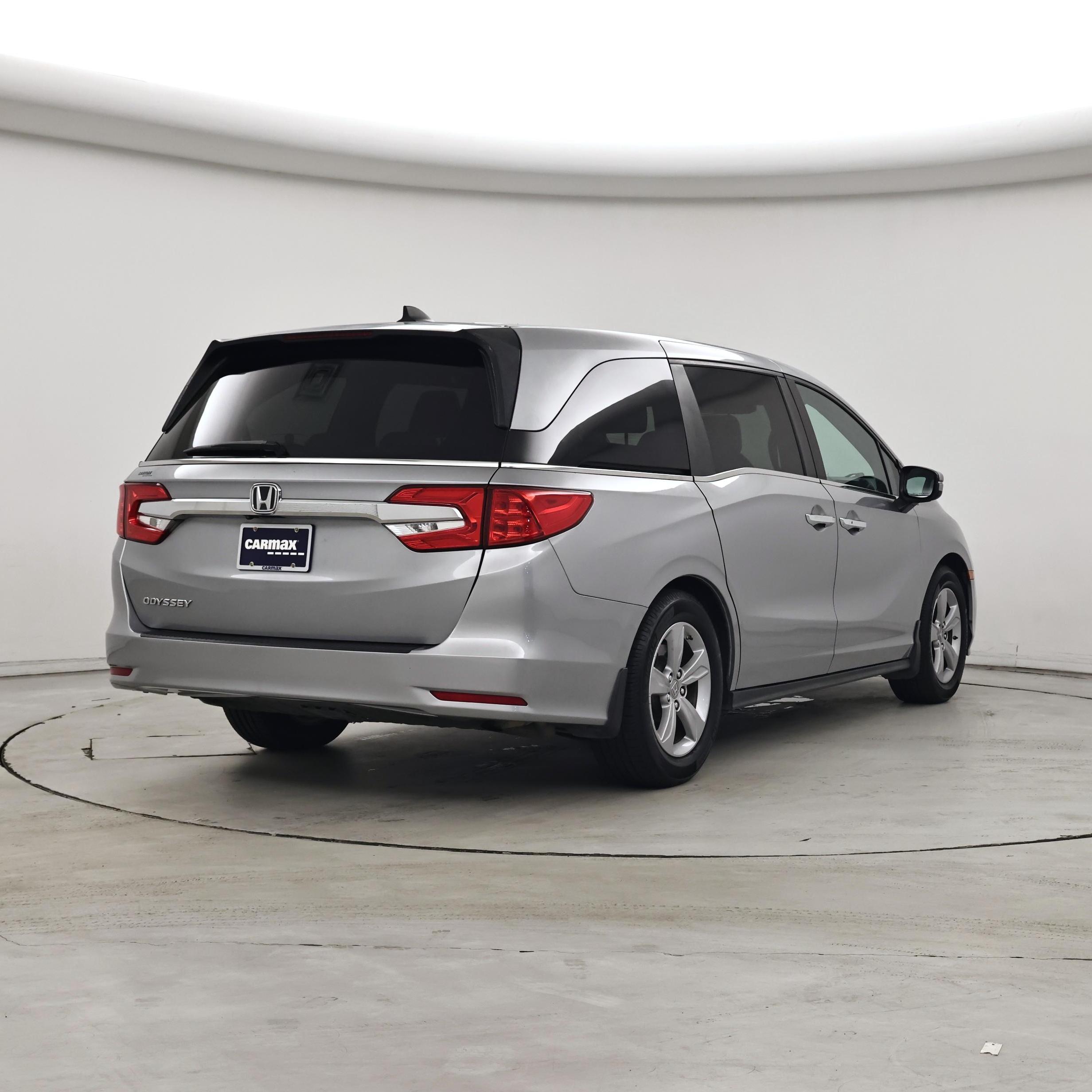 Thumbnail: 2019 Honda Odyssey - 8
