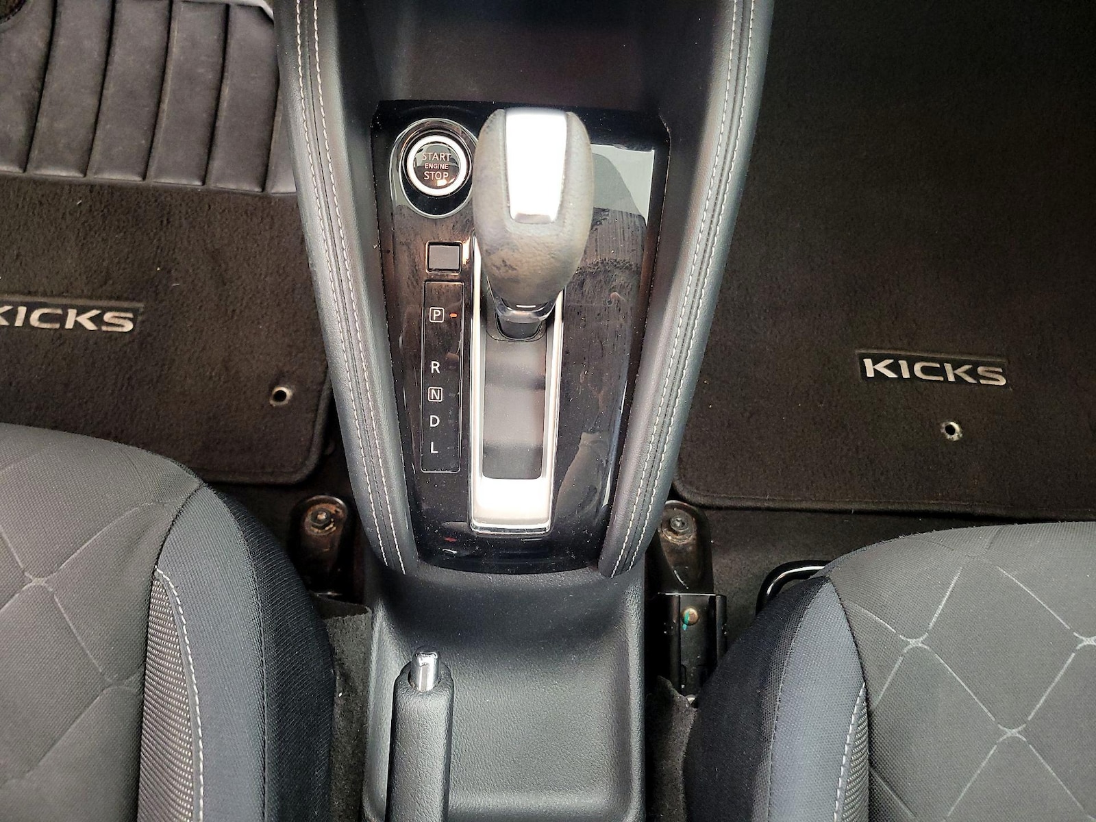 2018 Nissan Kicks SV - Photo 18