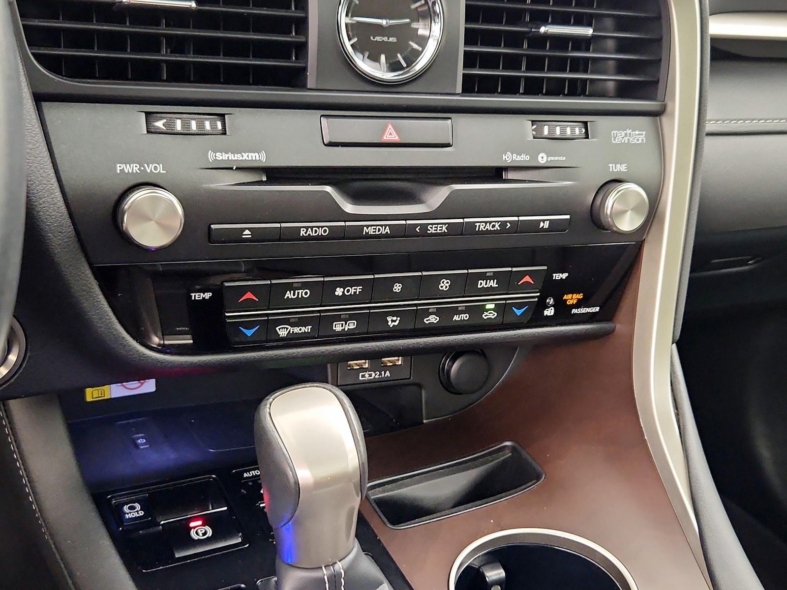 2021 Lexus RX 350 - Photo 18