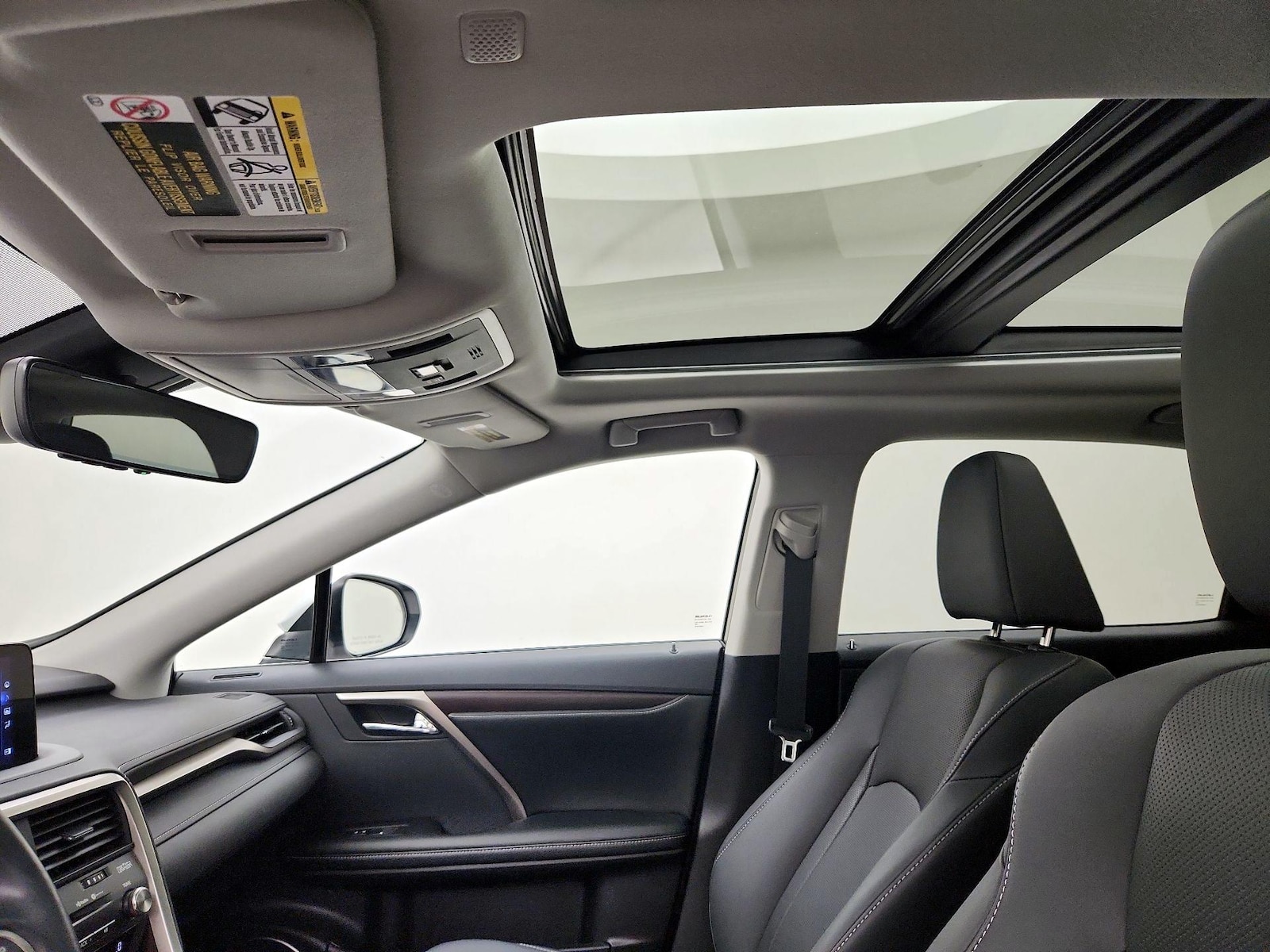 2021 Lexus RX 350 - Photo 21