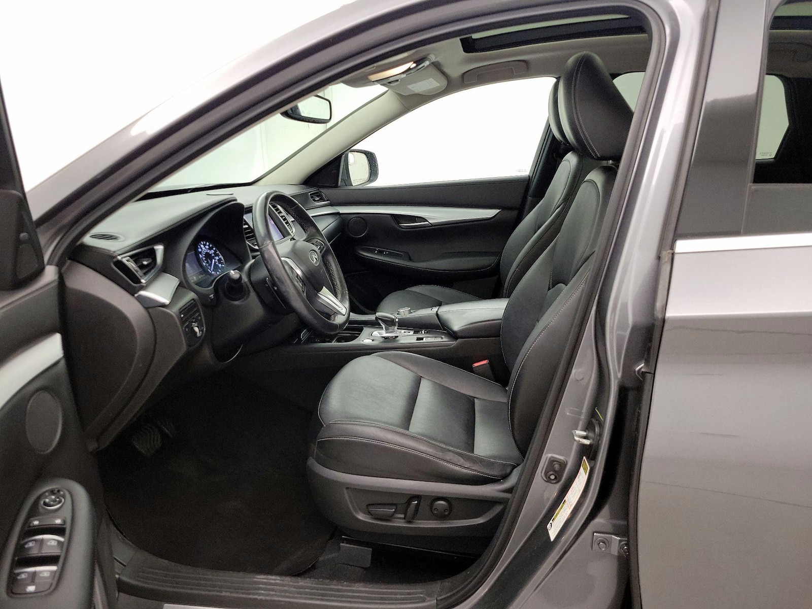 Power Seat(s) & Side Airbags