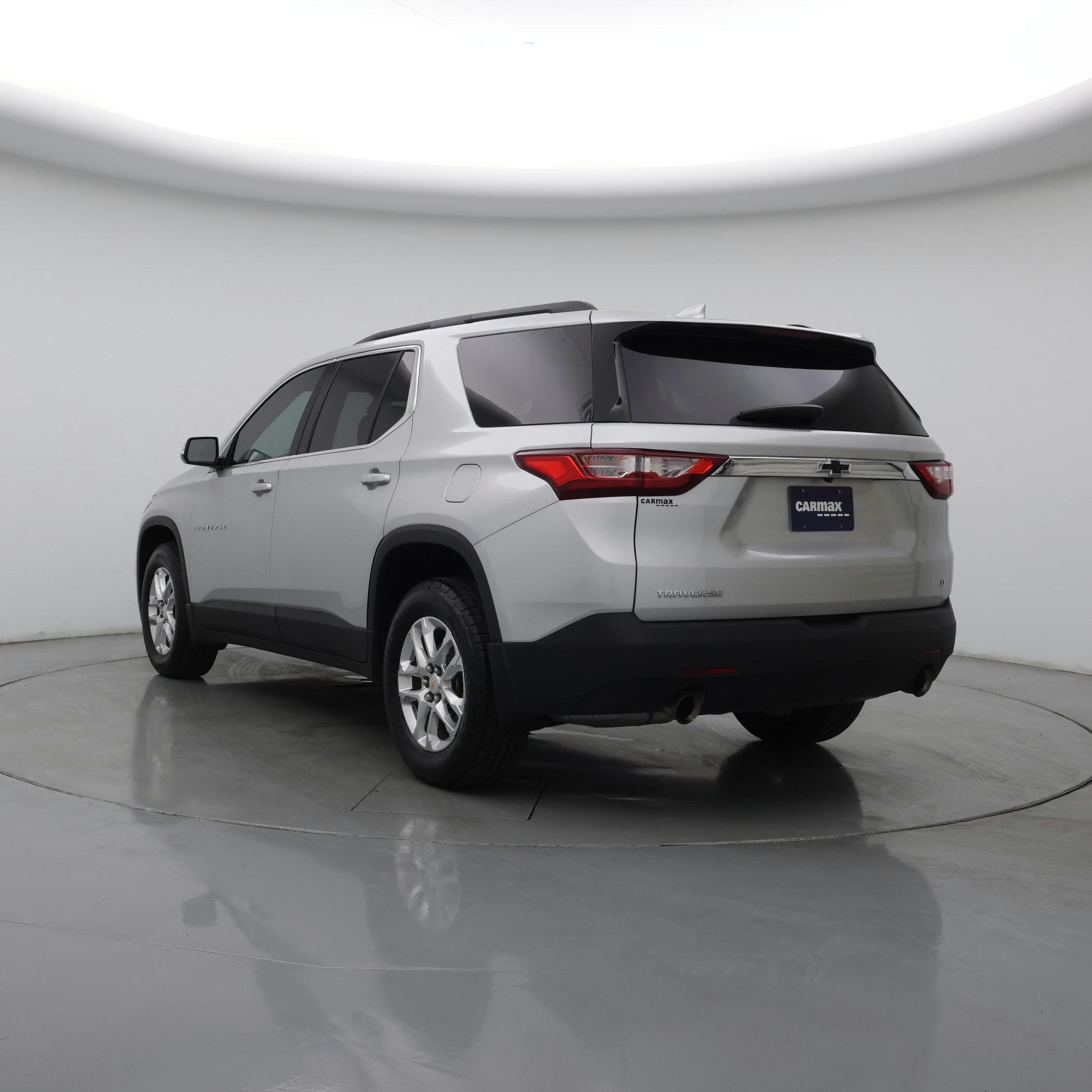 Thumbnail: 2019 Chevrolet Traverse - 2