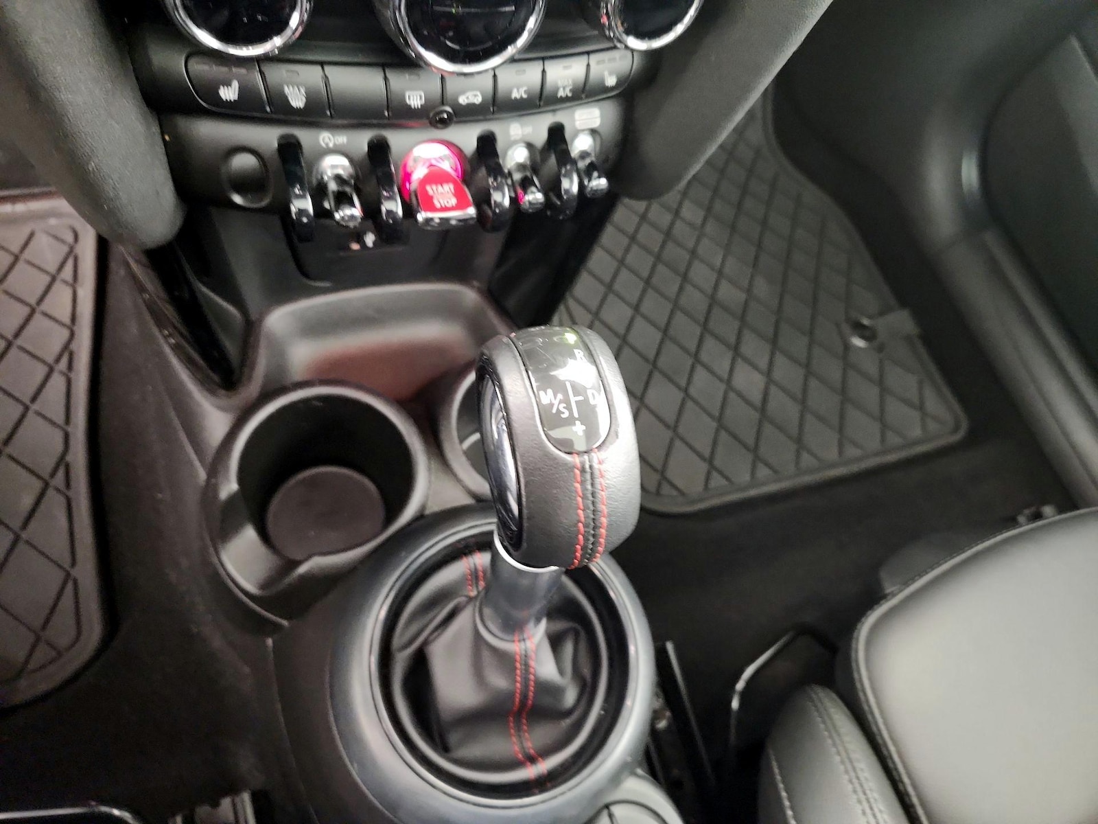 2019 MINI Hardtop 2 Door S - Photo 16