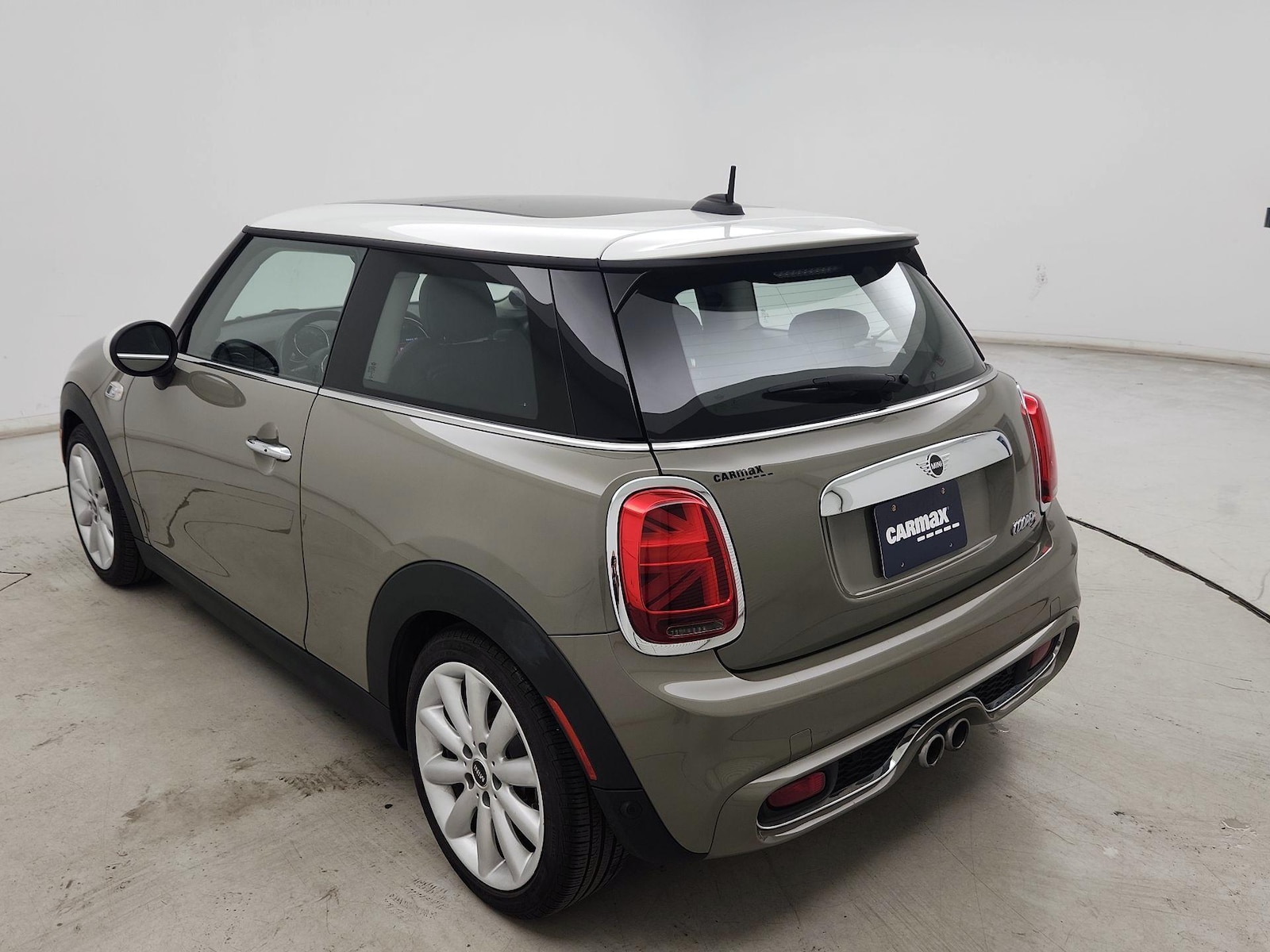 2019 MINI Hardtop 2 Door S - Photo 7