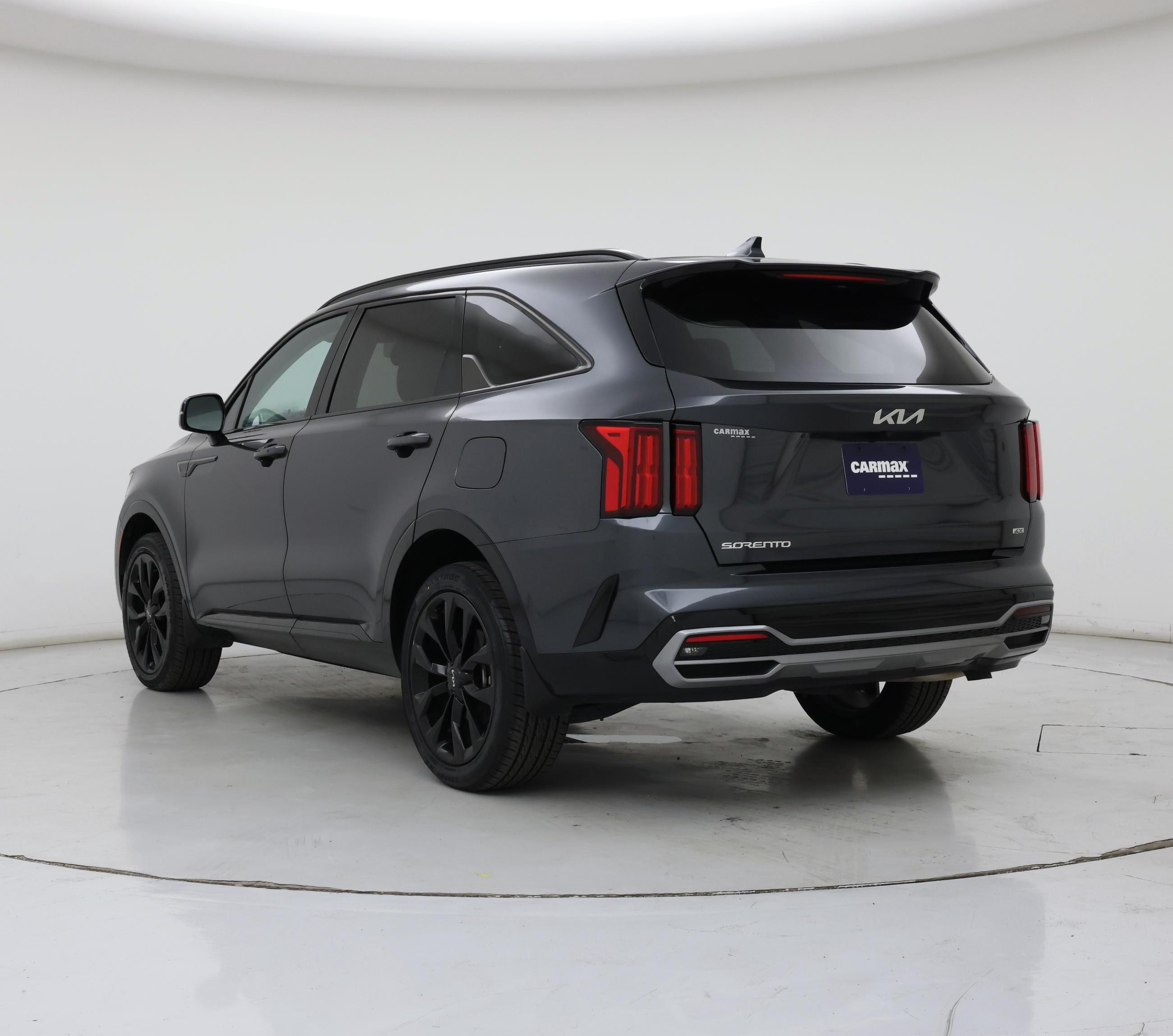 Thumbnail: 2023 Kia Sorento - 2