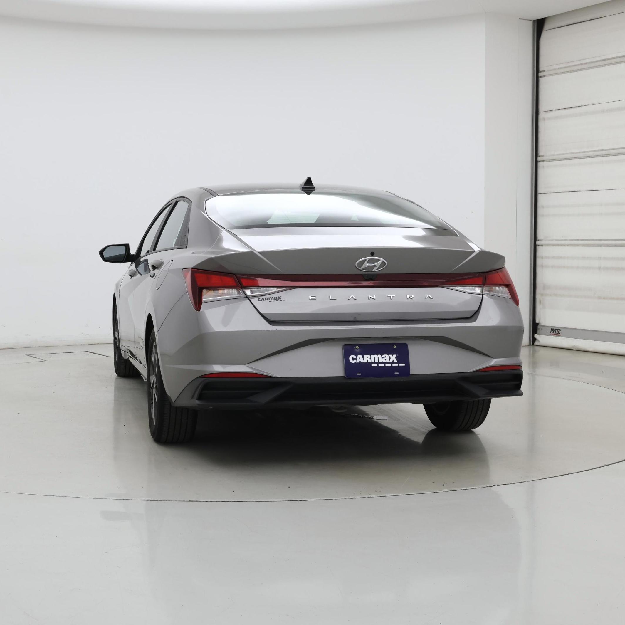 Thumbnail: 2021 Hyundai Elantra - 6