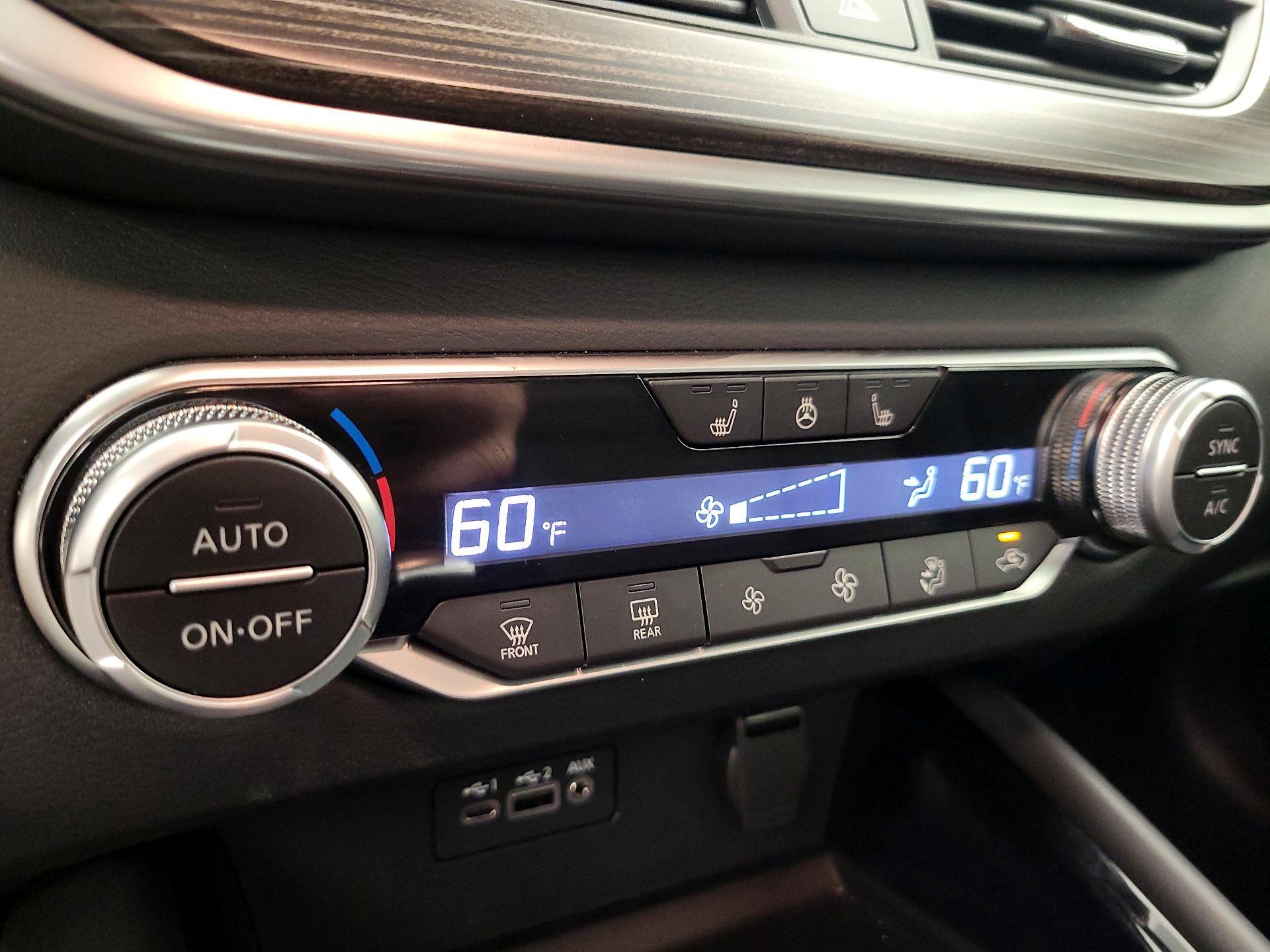 Thumbnail: 2020 Nissan Altima - 16