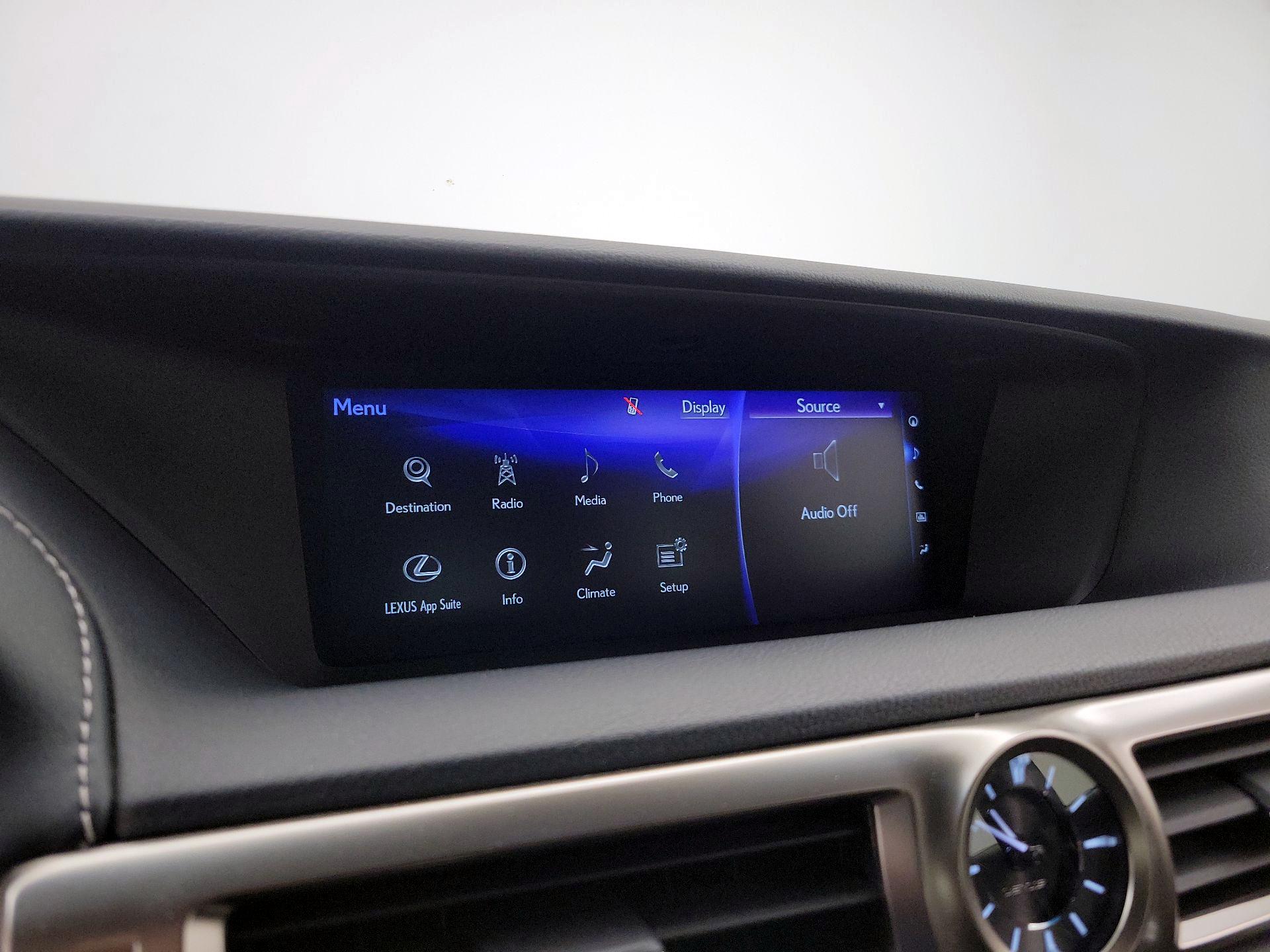 Thumbnail: 2019 Lexus GS - 16