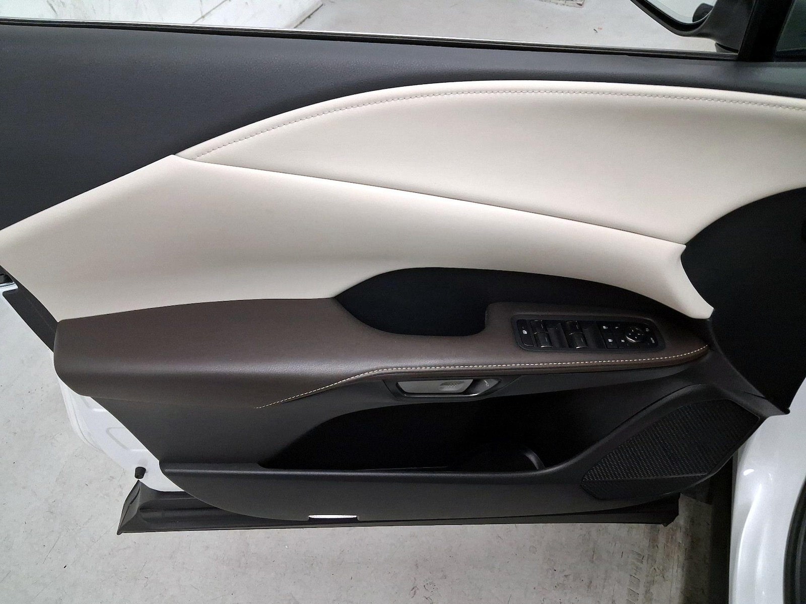 2024 Lexus RX 350 - Photo 13