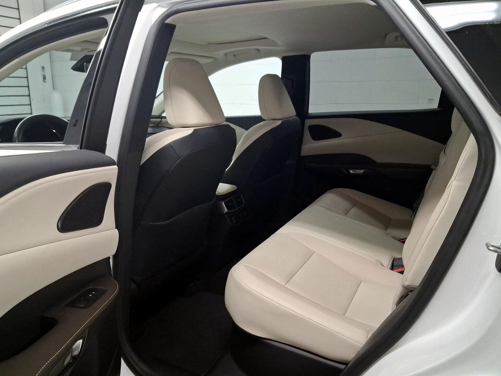 2024 Lexus RX 350 - Photo 21