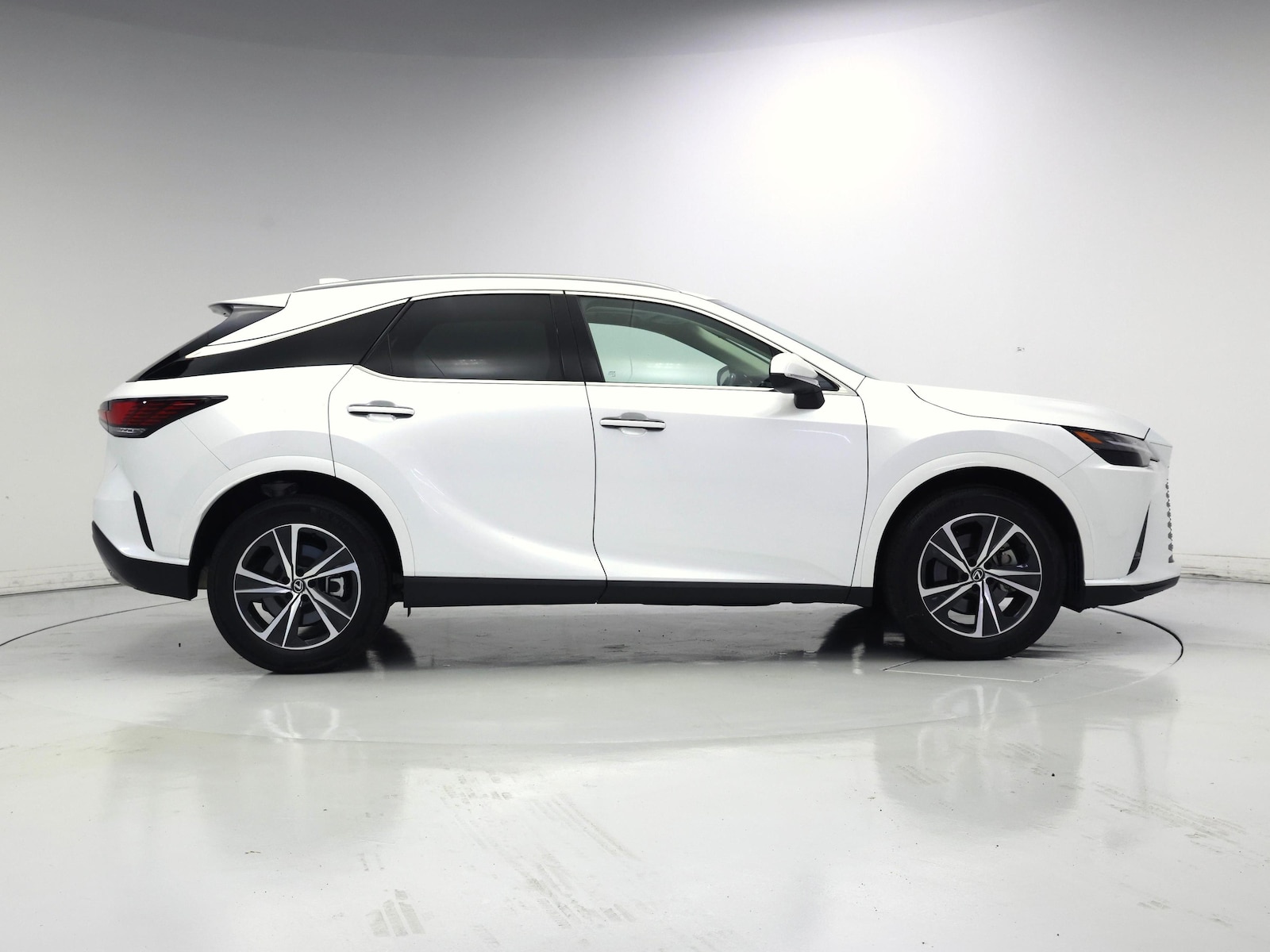 2024 Lexus RX 350 - Photo 8