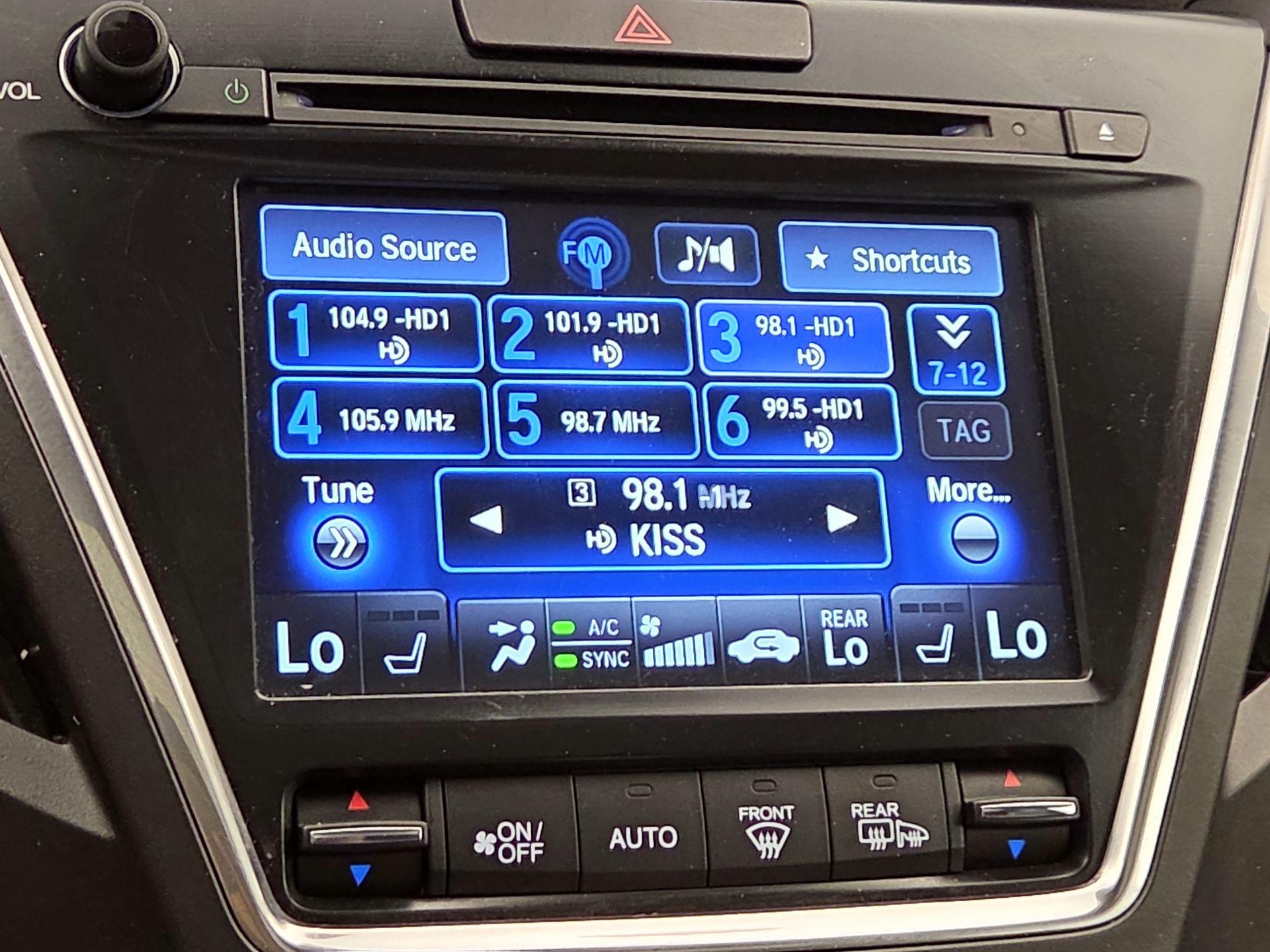 Thumbnail: 2016 Acura MDX - 16