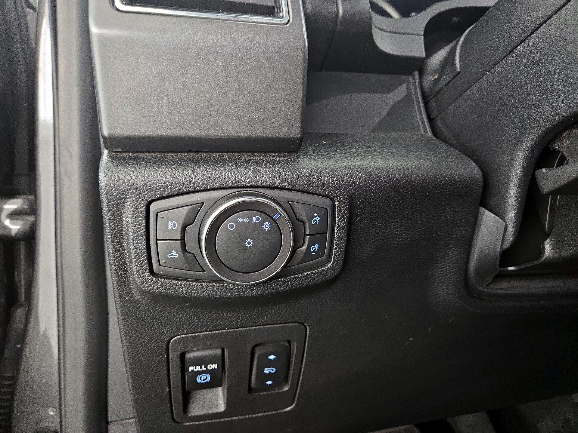 Thumbnail: 2018 Ford F-150 - 13