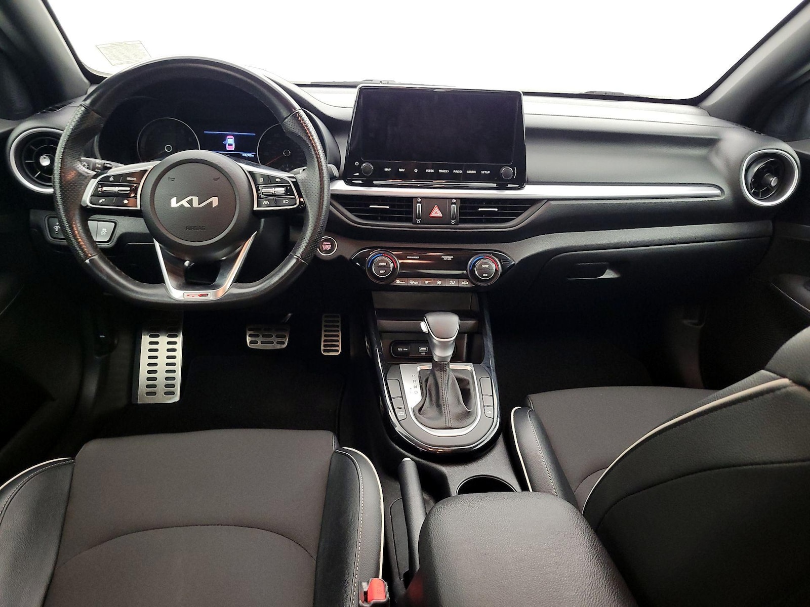 2023 Kia Forte GT-Line - Photo 10