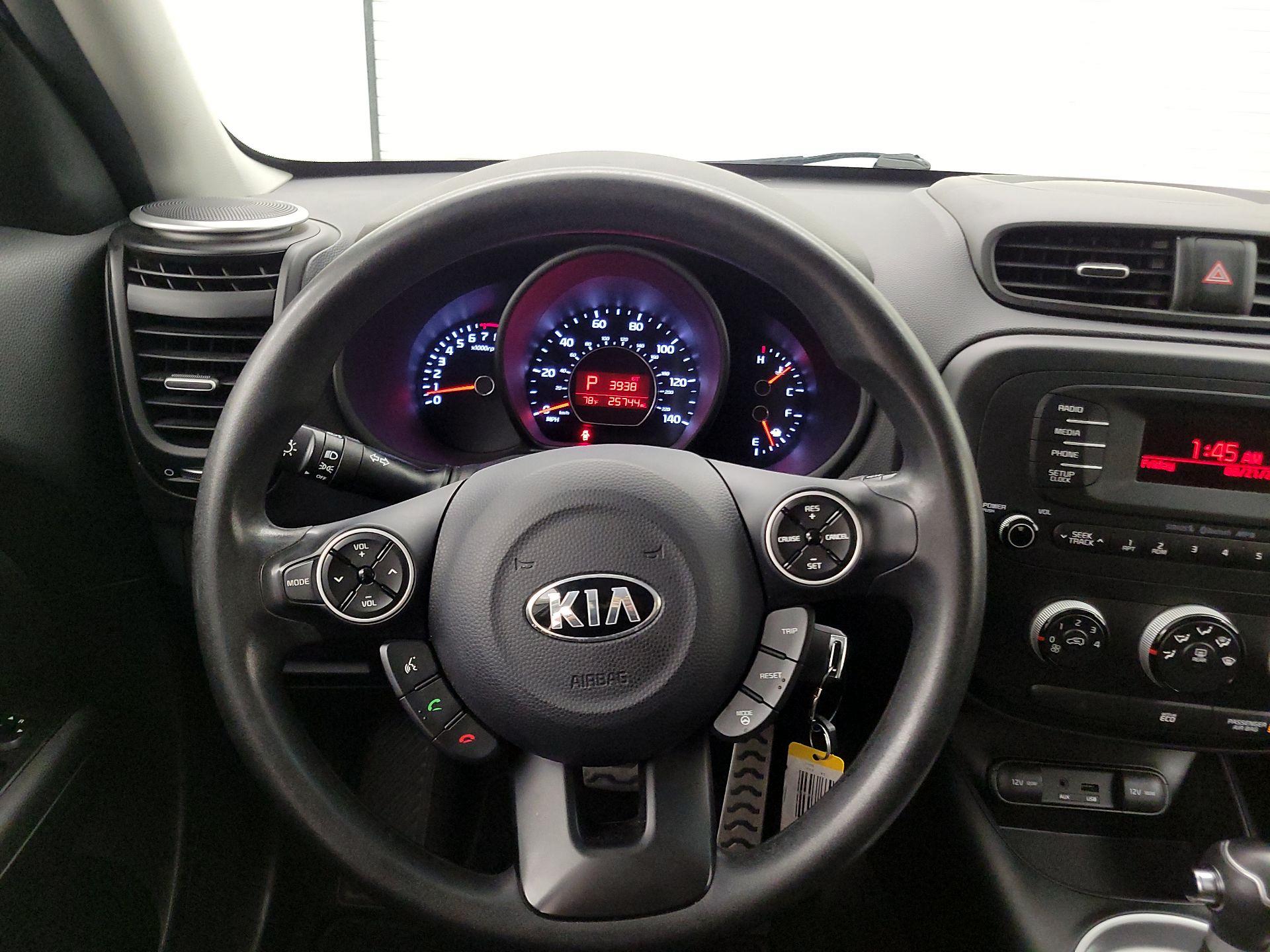 Thumbnail: 2014 Kia Soul - 10