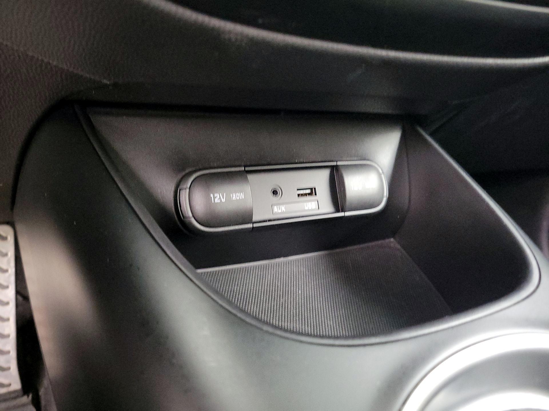 Thumbnail: 2014 Kia Soul - 17