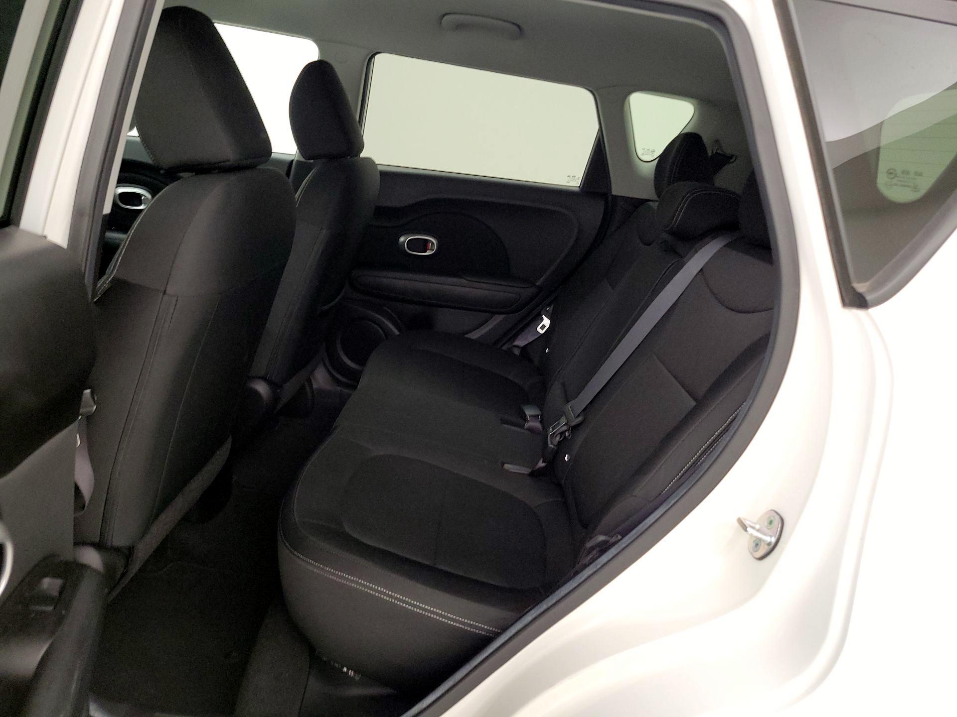 Thumbnail: 2014 Kia Soul - 18