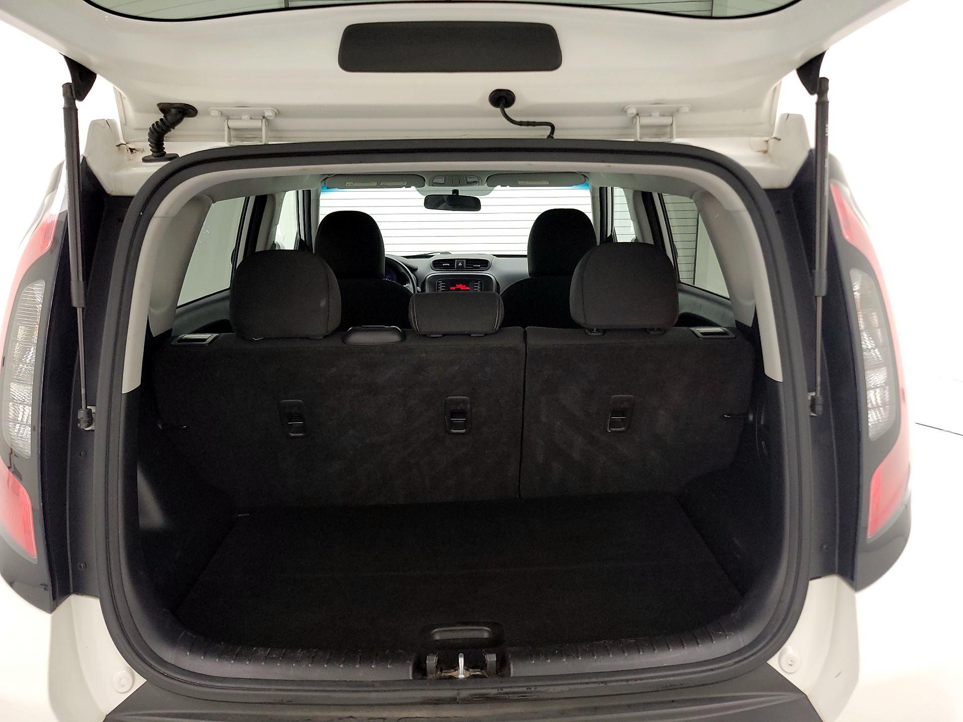 Thumbnail: 2014 Kia Soul - 19