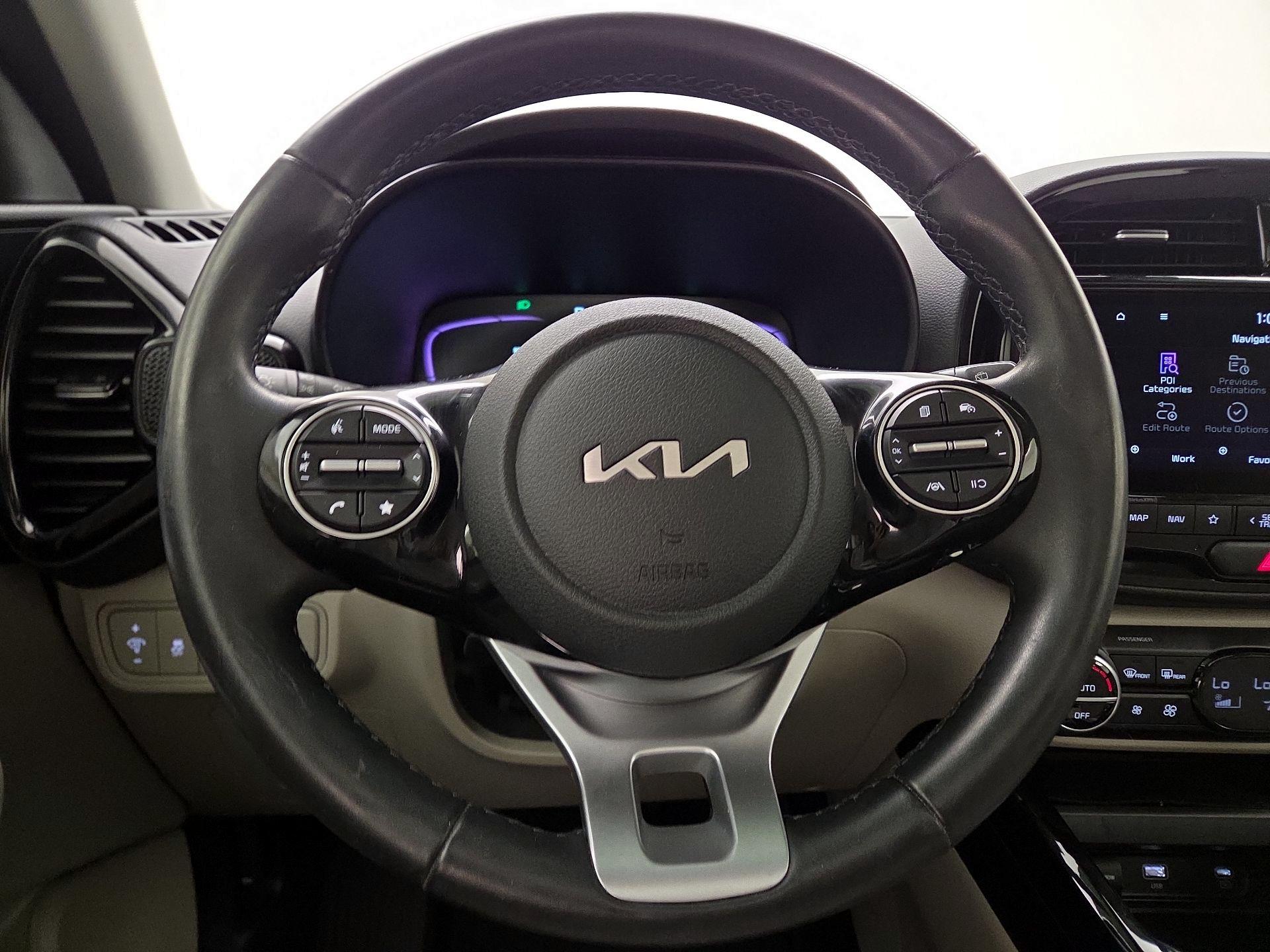 Thumbnail: 2023 Kia Soul - 10