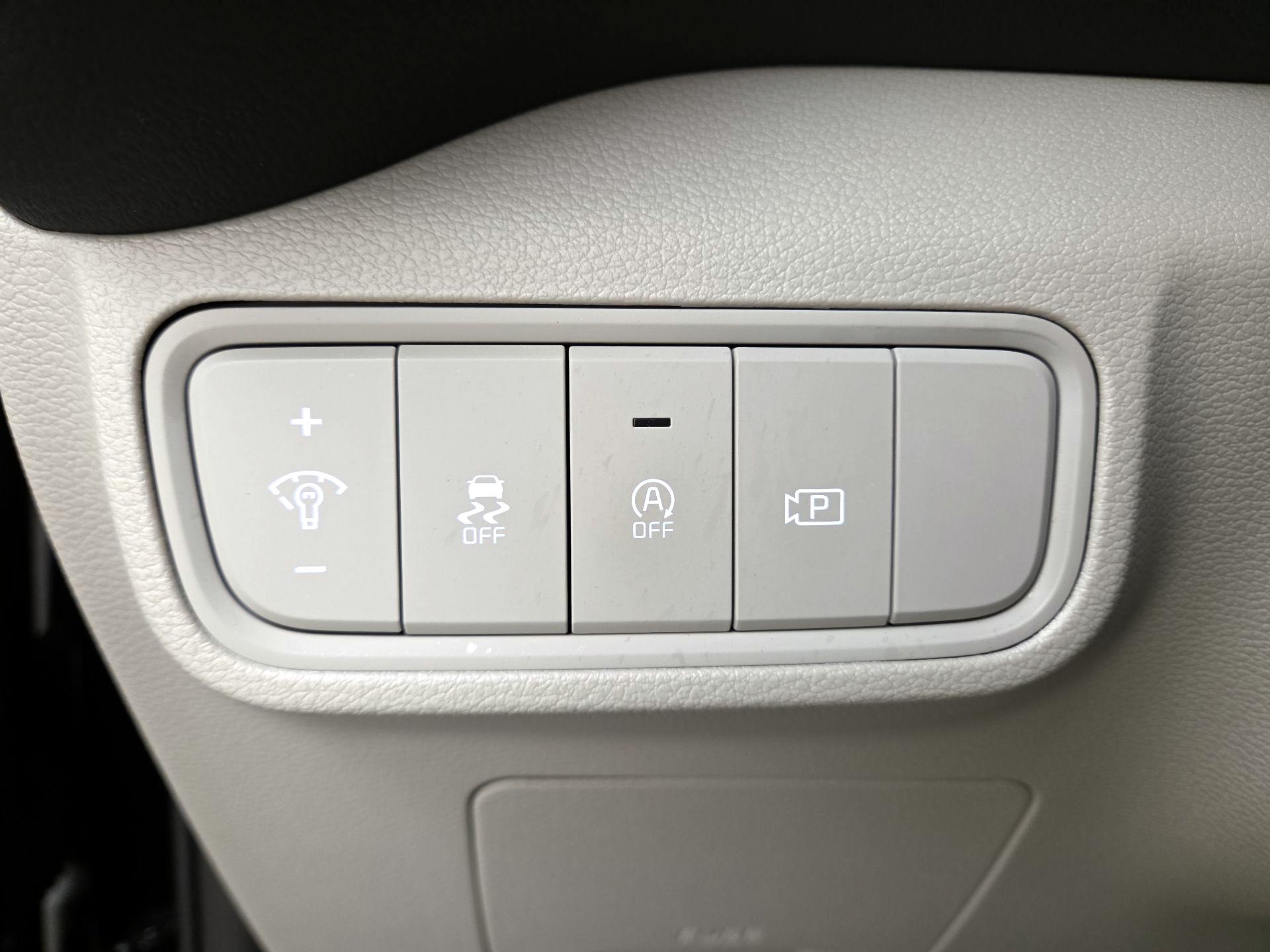 Thumbnail: 2023 Kia Soul - 13