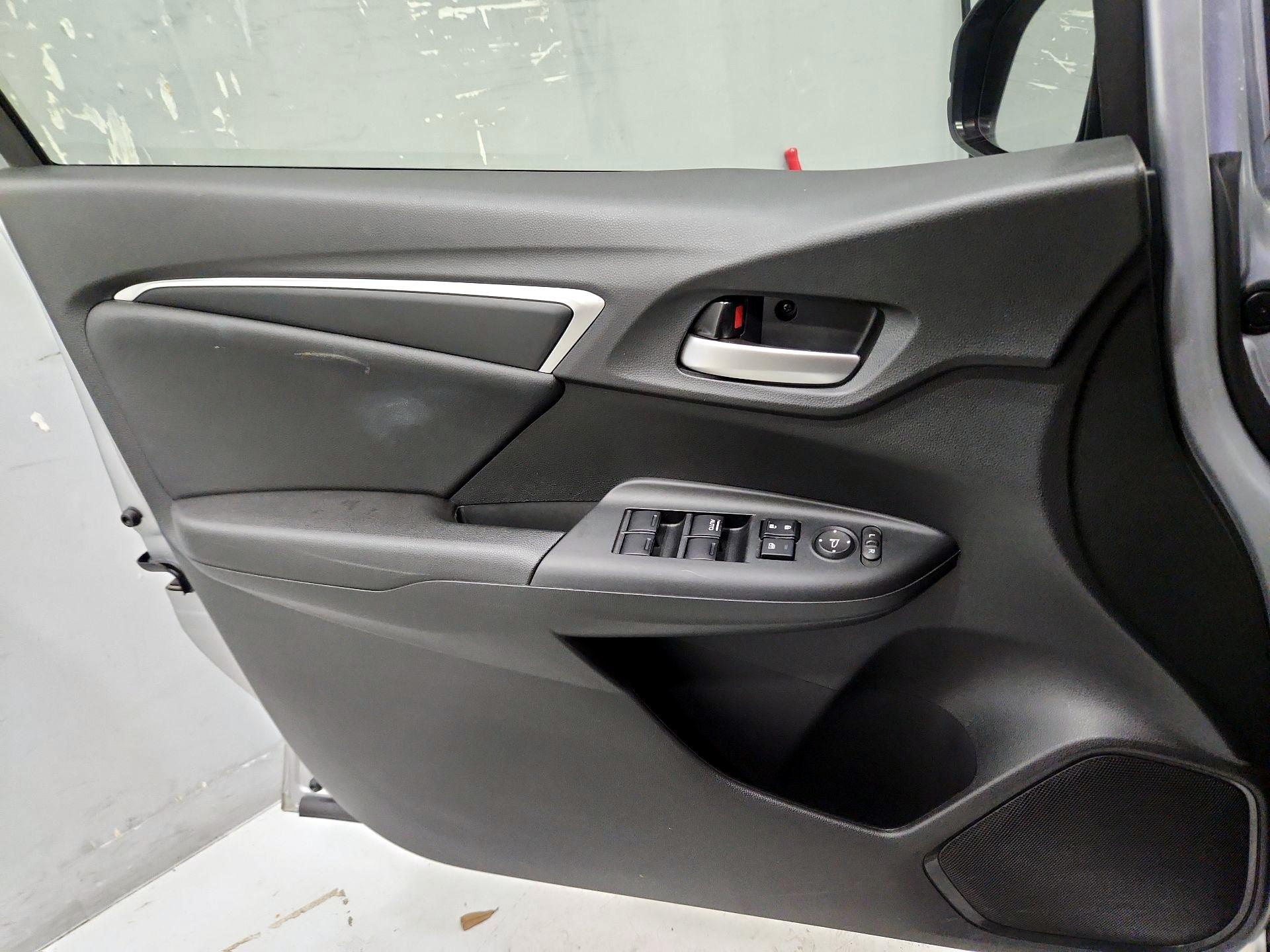 Thumbnail: 2016 Honda Fit - 12
