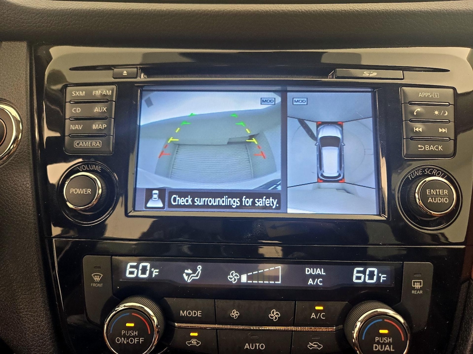 2017 Nissan Rogue SL - Photo 16