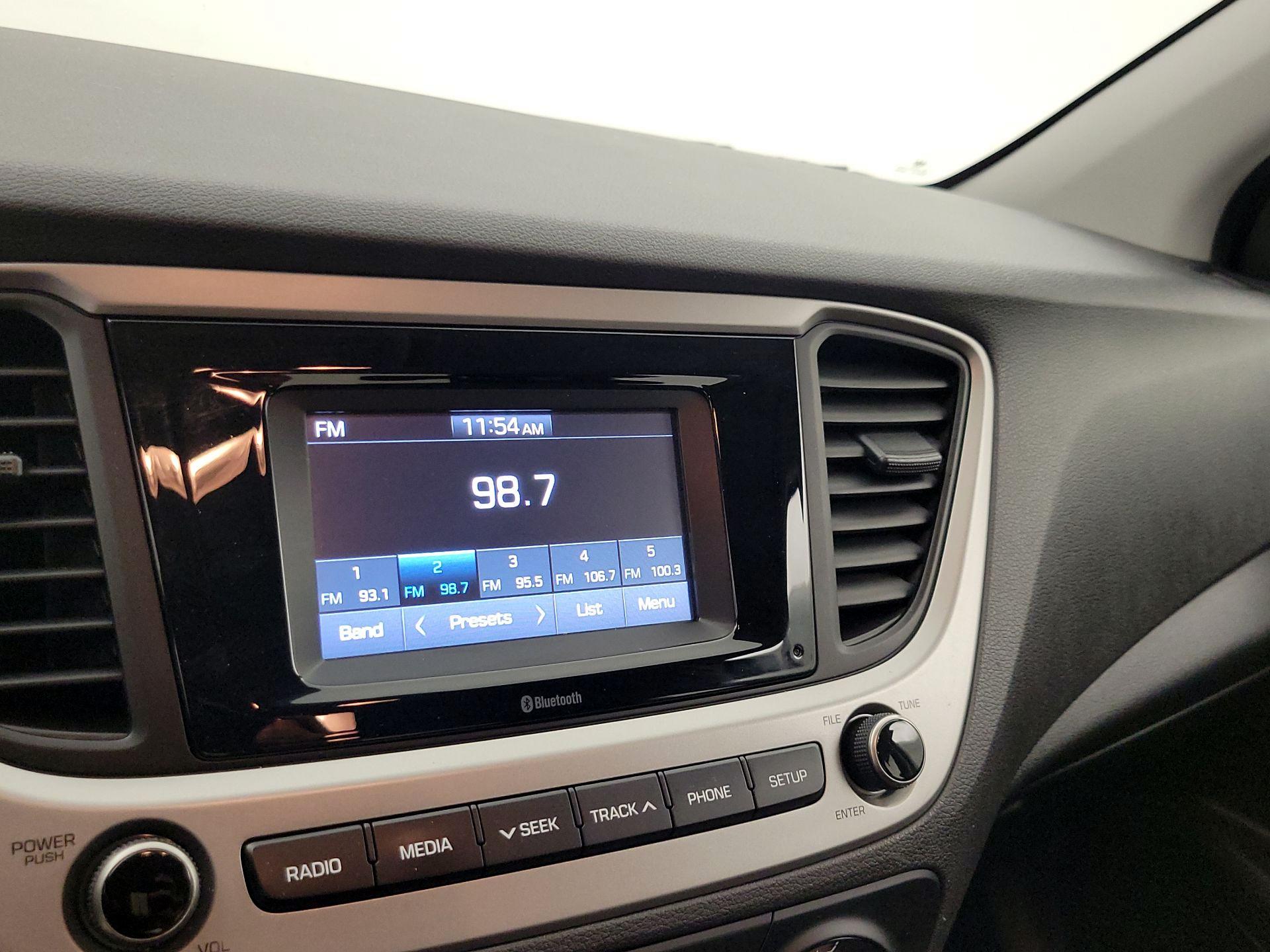 Thumbnail: 2020 Hyundai Accent - 15