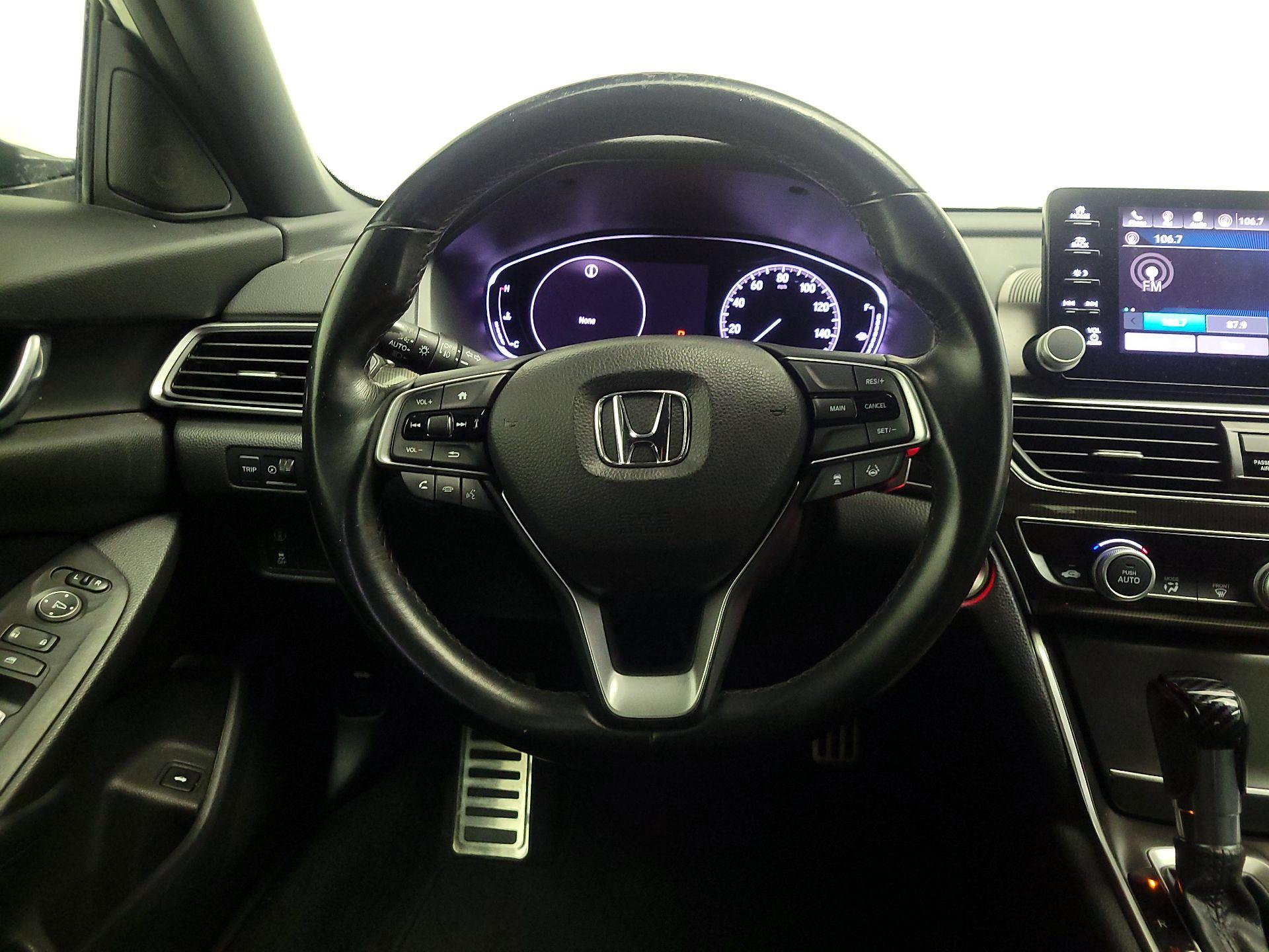 Thumbnail: 2018 Honda Accord - 10