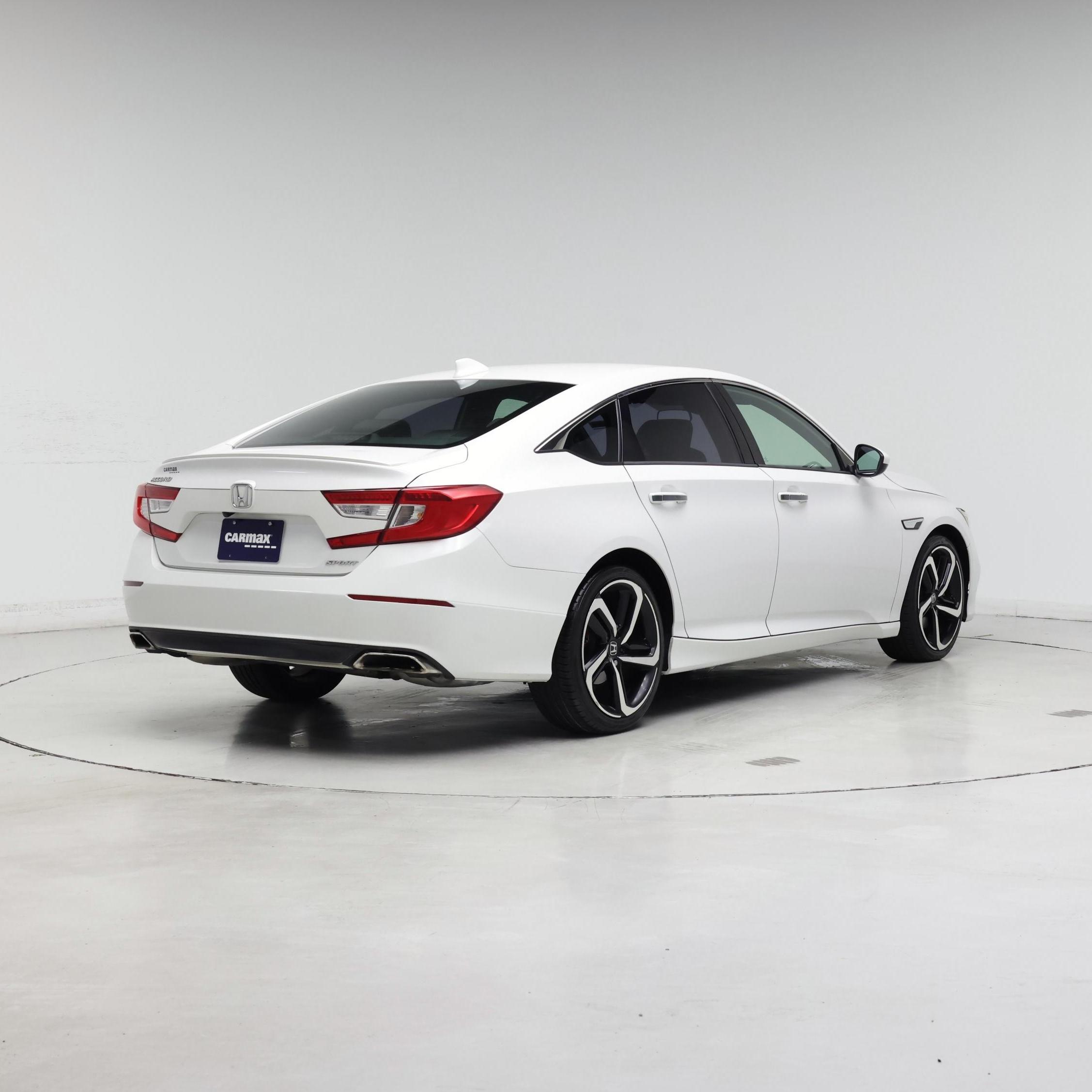 Thumbnail: 2018 Honda Accord - 8